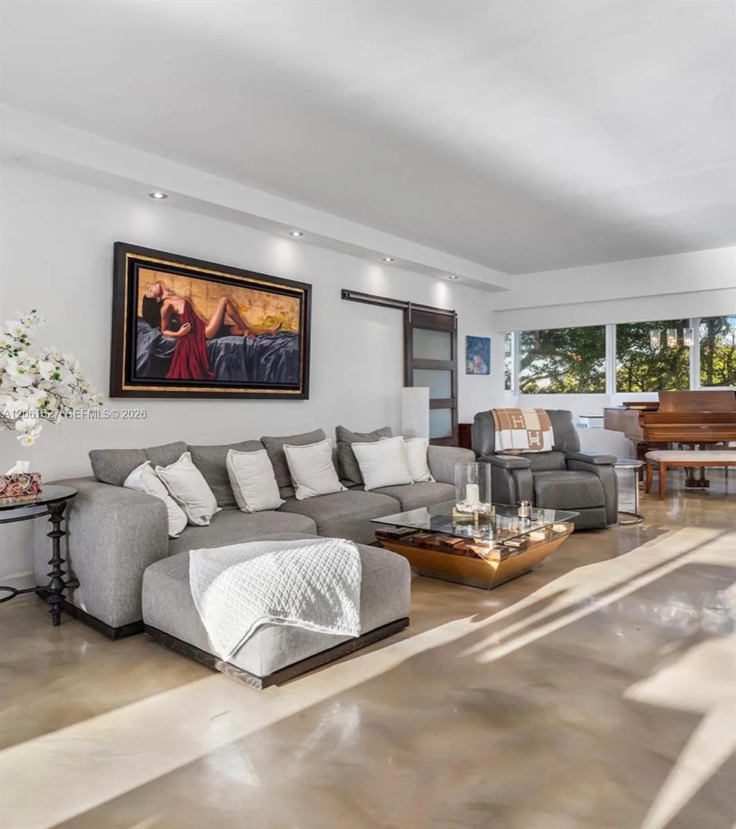 333 Sunset Dr # 108, Fort Lauderdale, FL 33301 photo 4