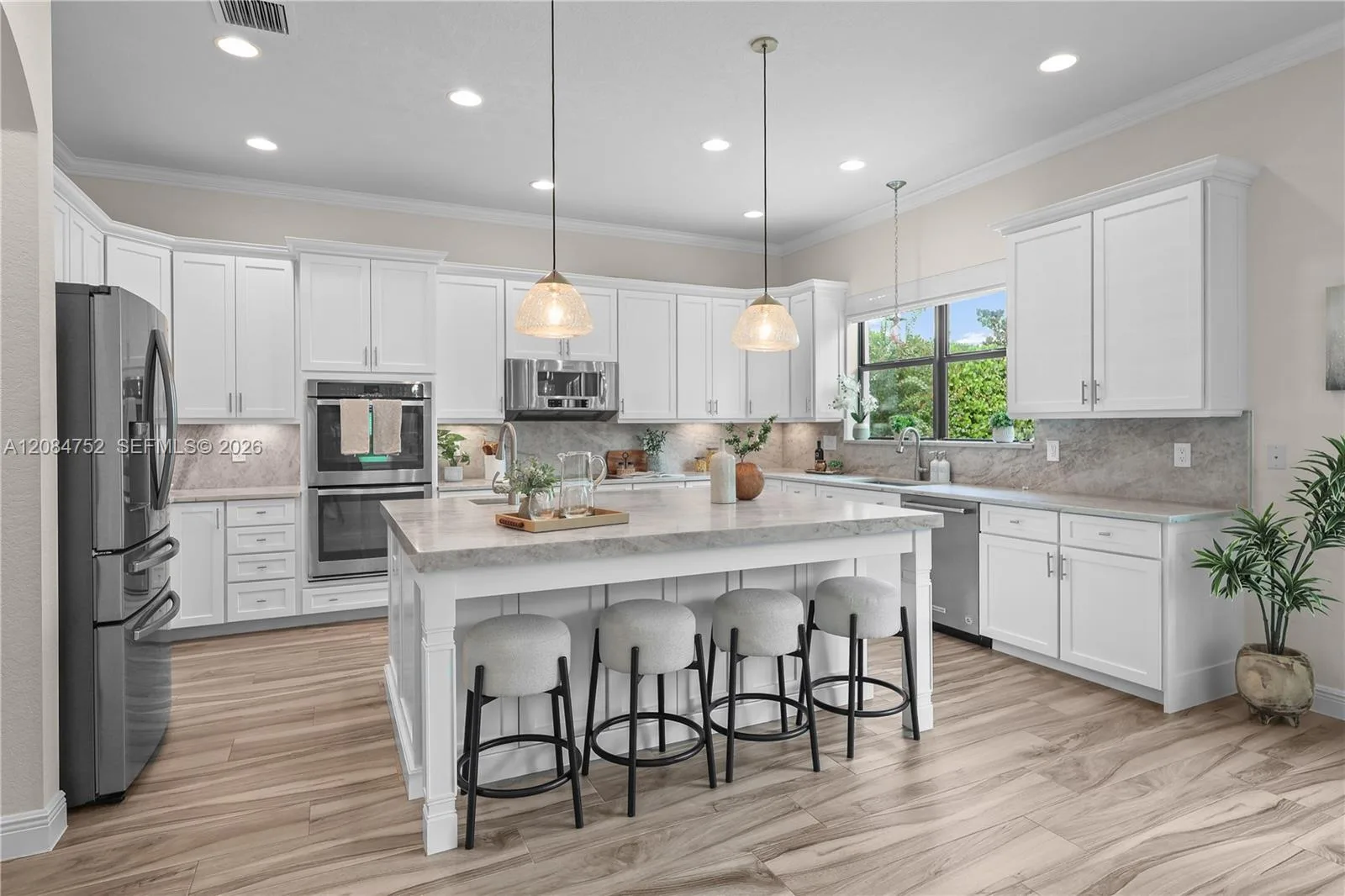 8142 Bradford Way, Parkland, FL 33076