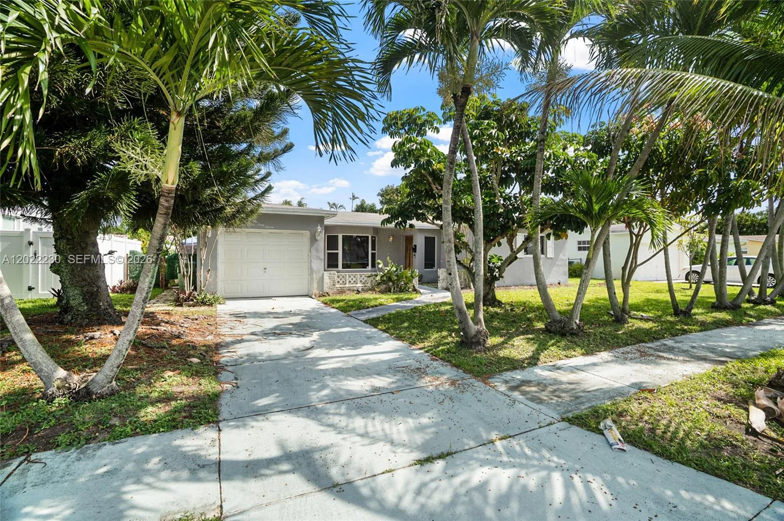 6667 NW 1st St, Margate, FL 33063