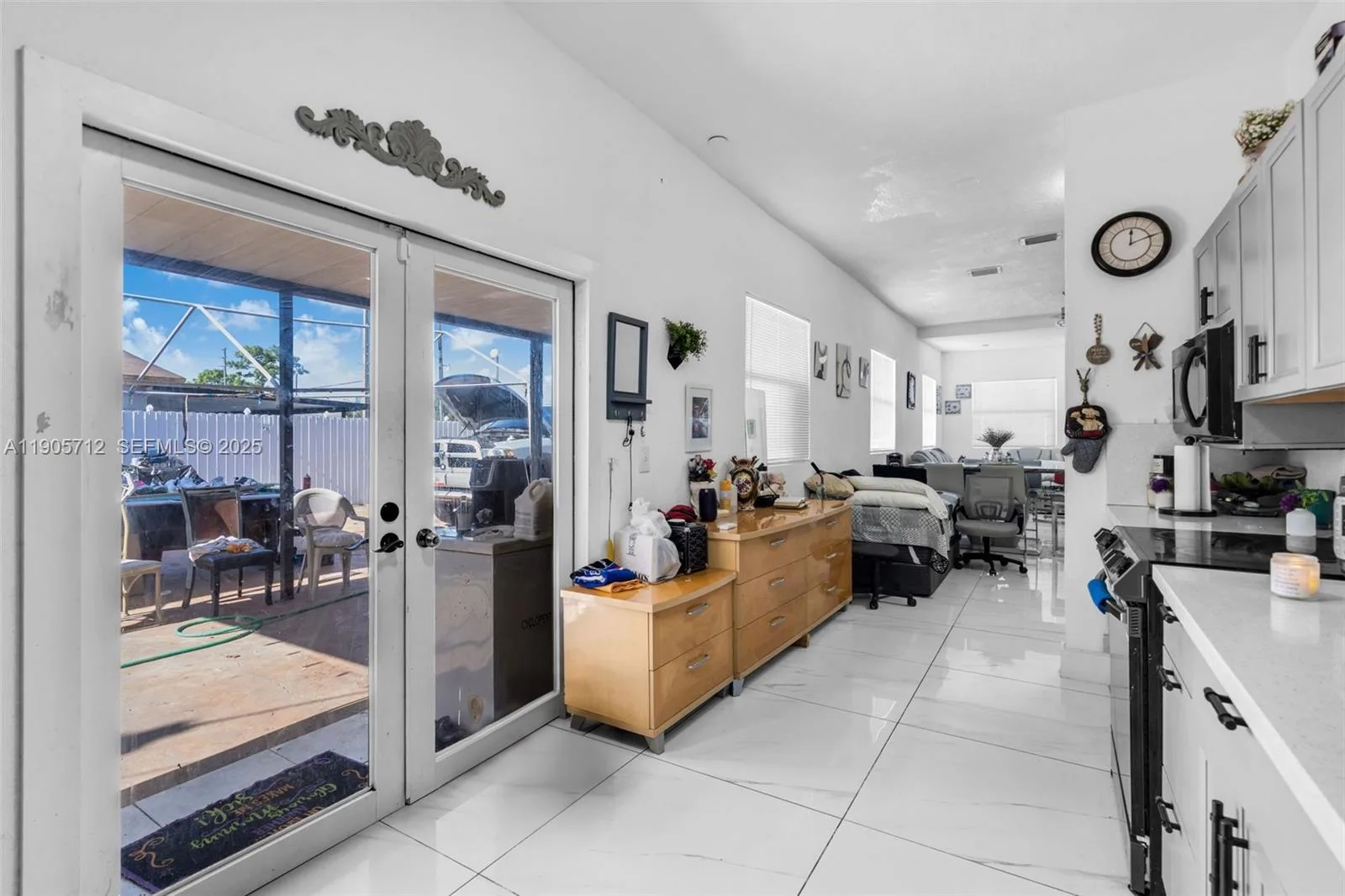 3166 NW 102nd St, Miami, FL 33147 photo 3
