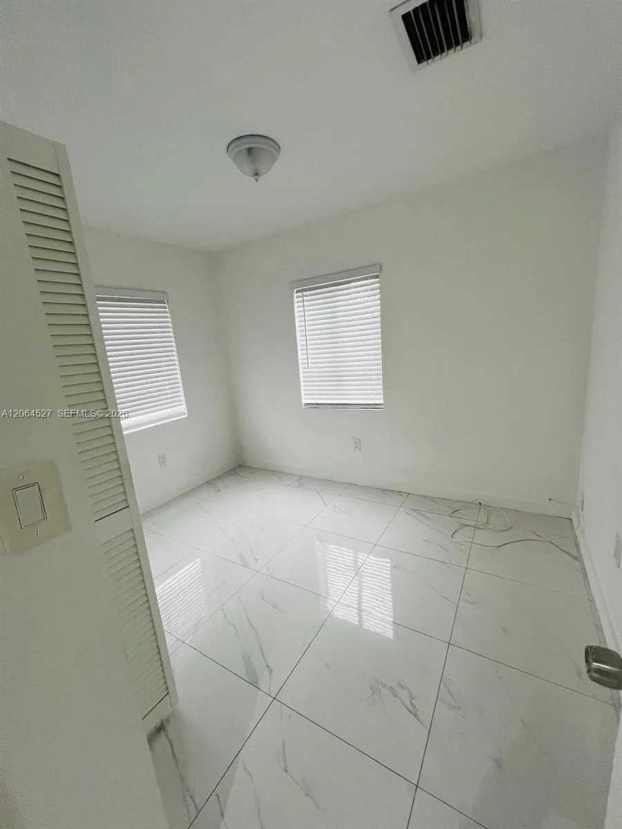 6700 NW 6th Ave, Miami, FL 33150 photo 6