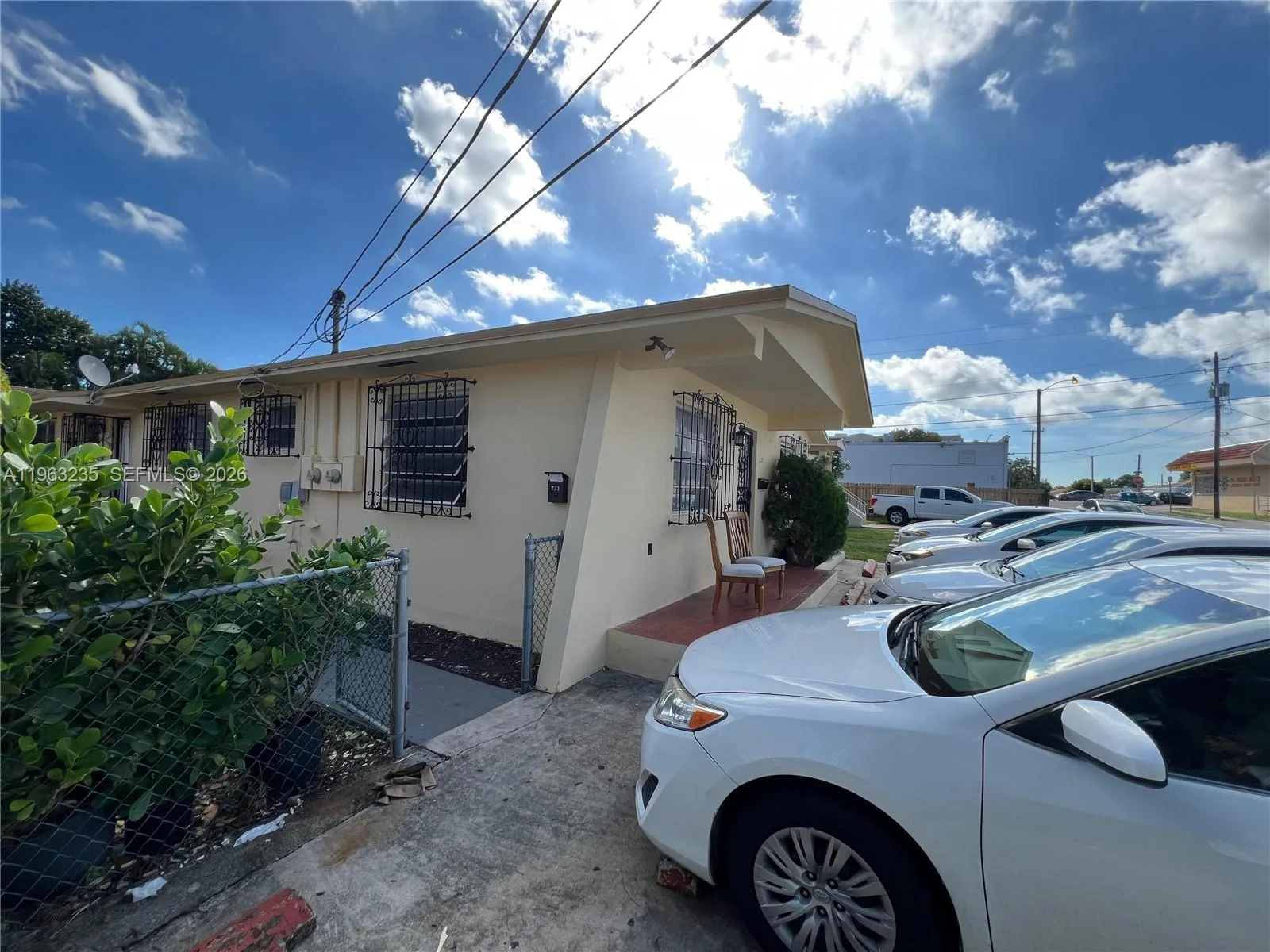 733 NW 33rd Ave, Miami, FL 33125 photo 3