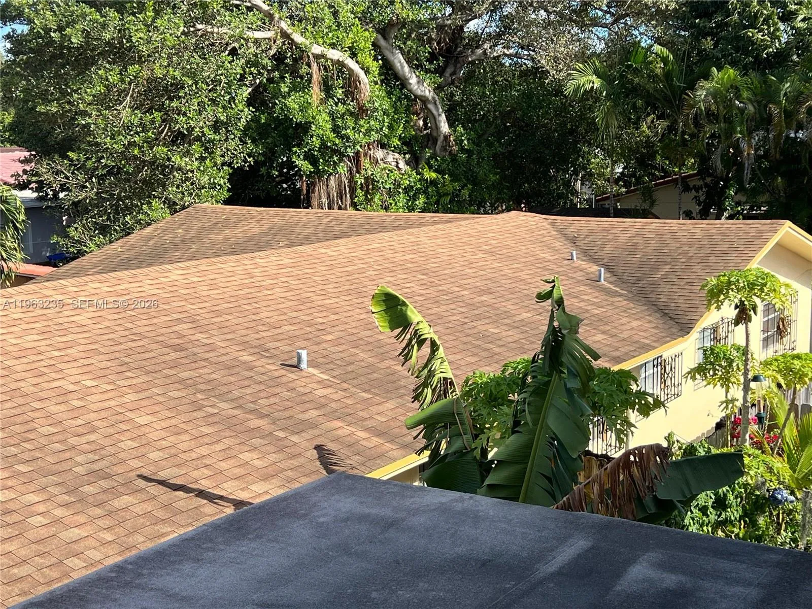 733 NW 33rd Ave, Miami, FL 33125 photo 6