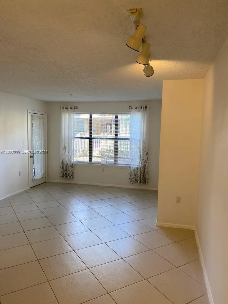 2307 N Congress Ave # 16, Boynton Beach, FL 33426 photo 4