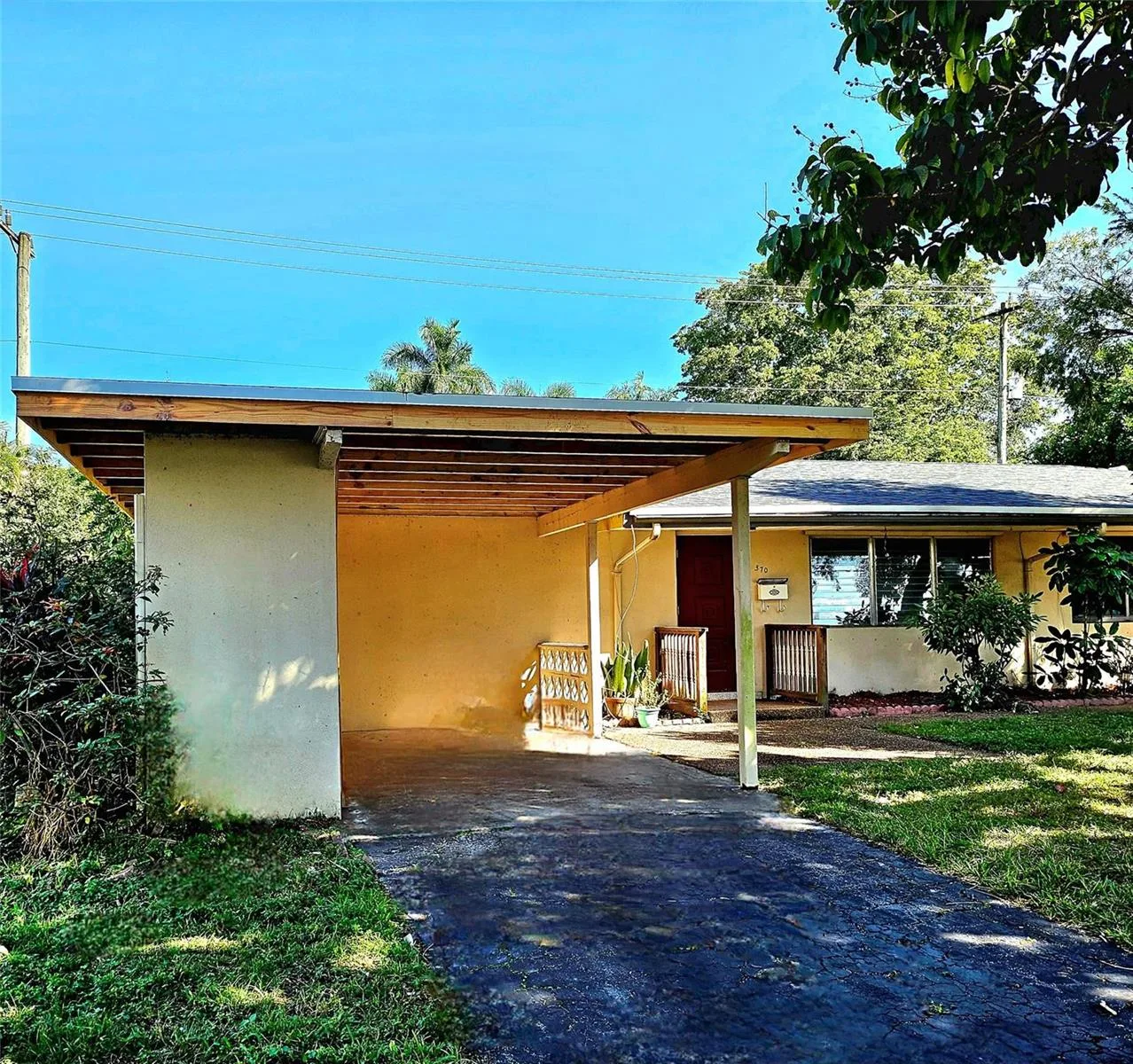 370 NW 65th Avenue, Plantation, FL 33317