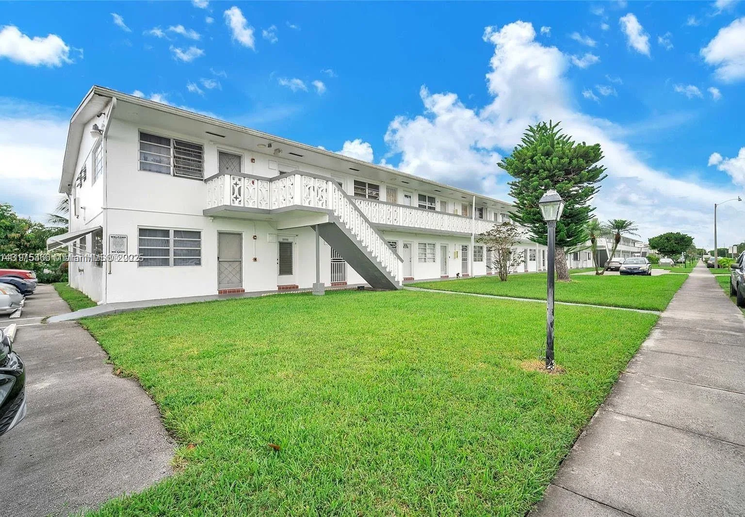 122 NE 204th St # 3, Miami Gardens, FL 33179 photo 2