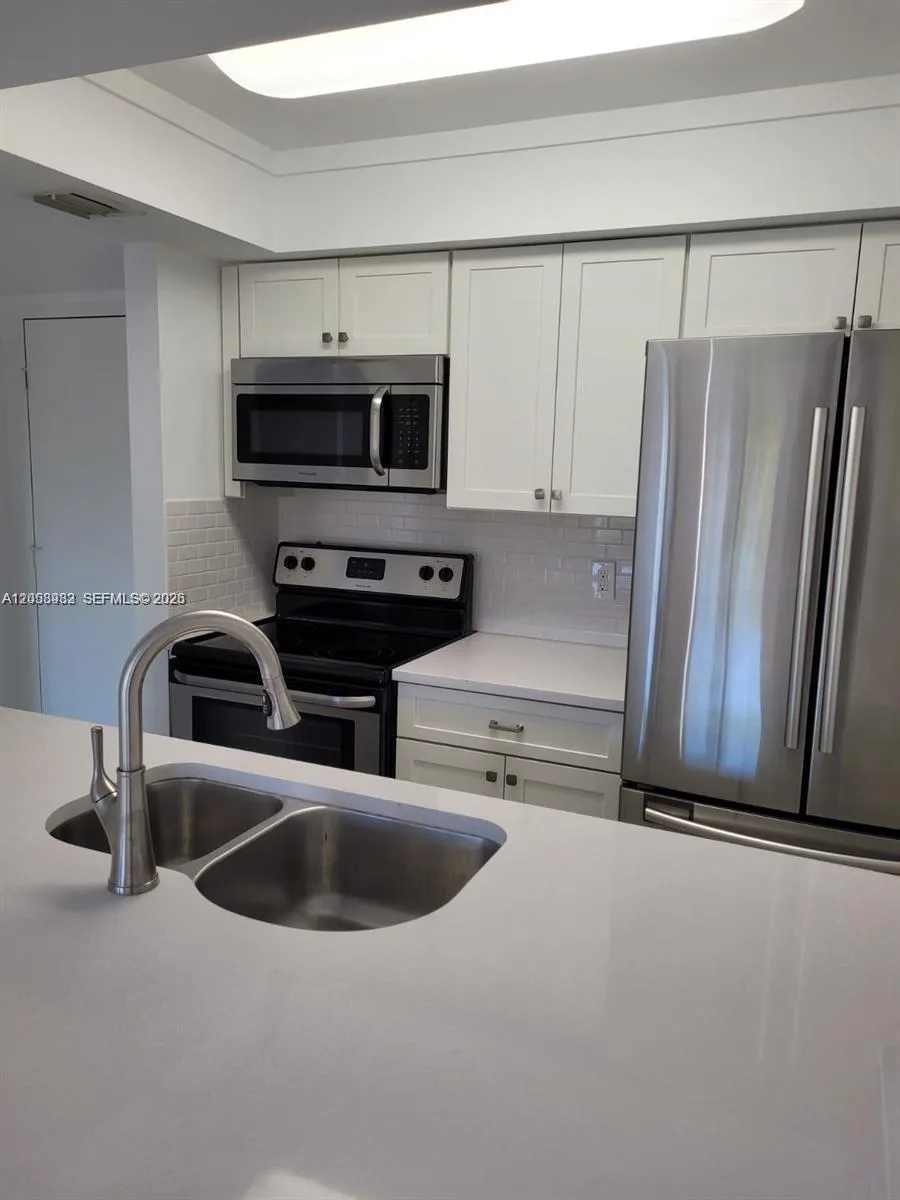 10001 W Atlantic Blvd # 324, Coral Springs, FL 33071 photo 2