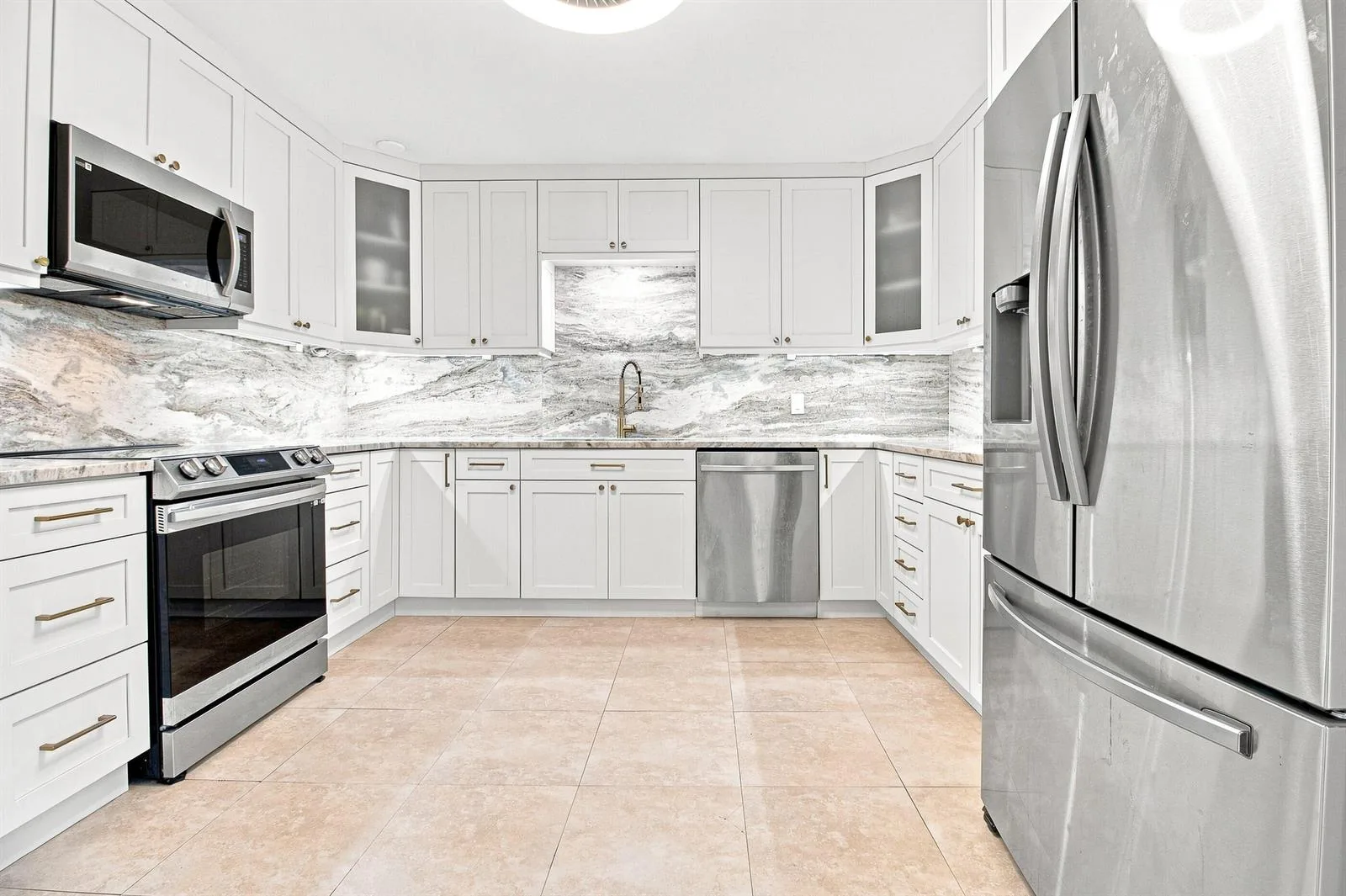 2812 N 46TH Avenue # G574, Hollywood, FL 33021