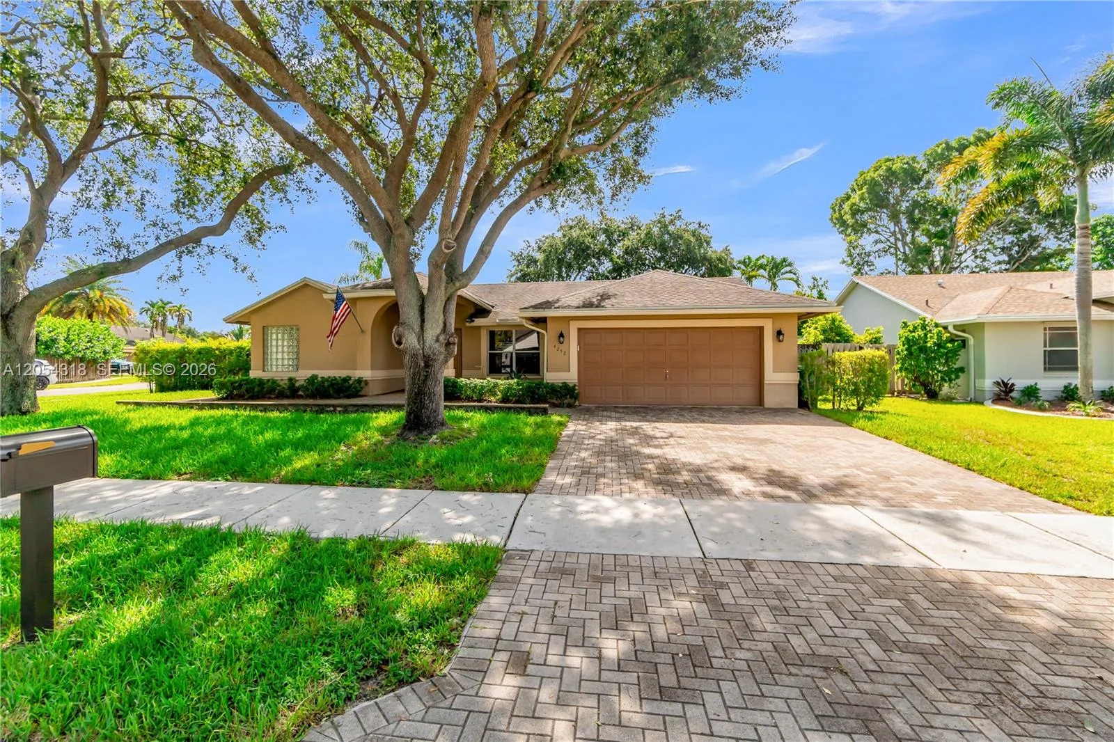 4252 SW 78th Dr, Davie, FL 33328 photo 6