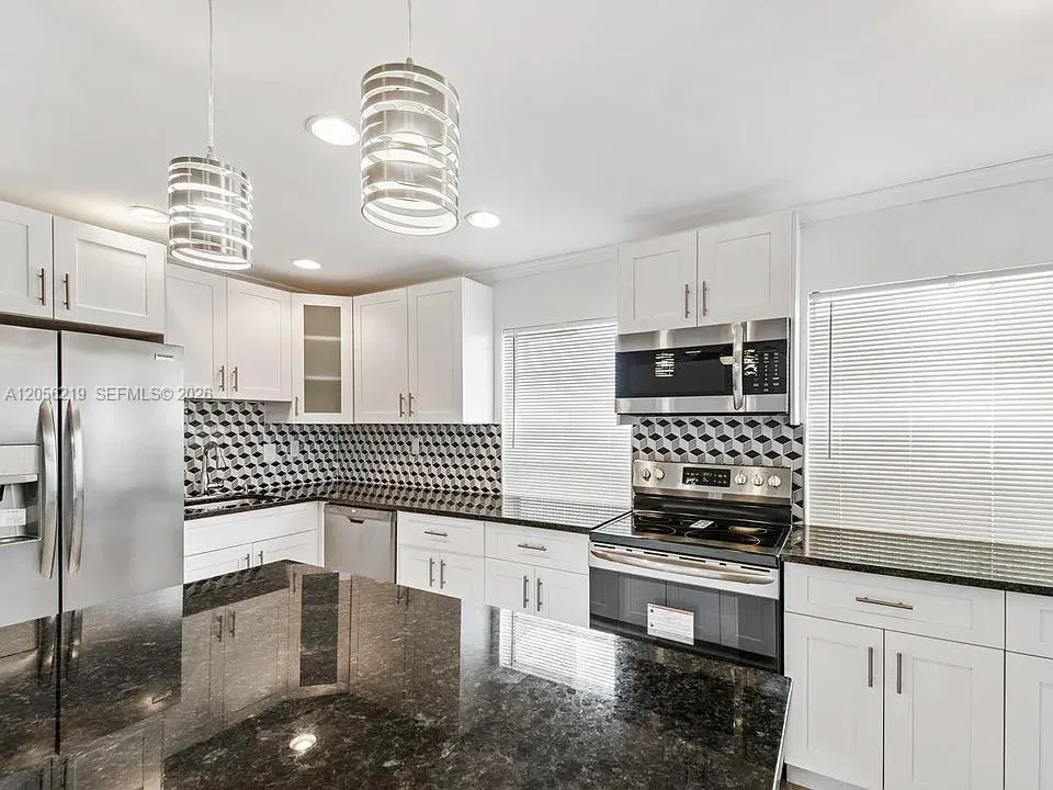 899 S Normandy # 899, Delray Beach, FL 33484 photo 3