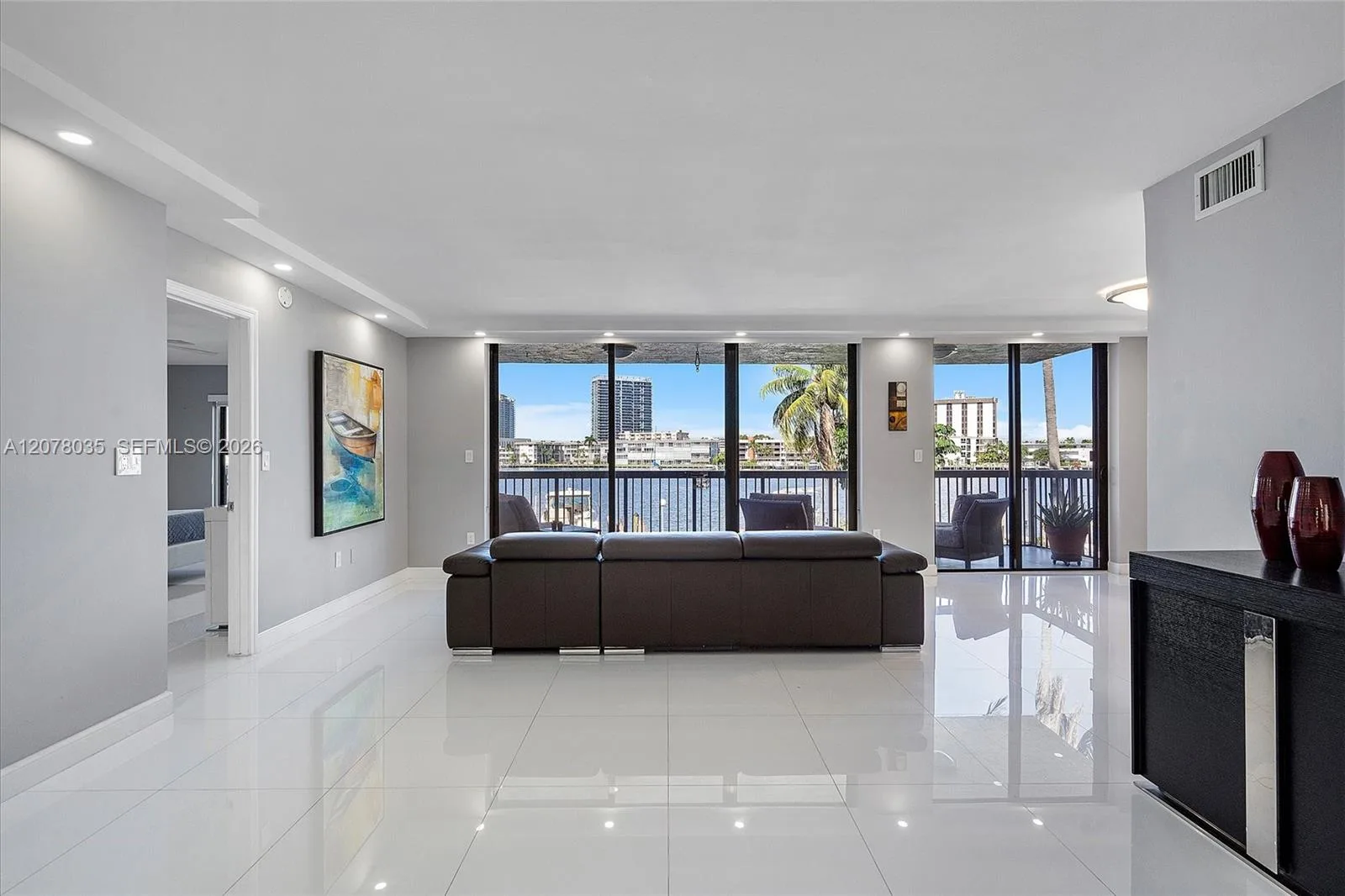 200 Golden Isles Dr # 206, Hallandale Beach, FL 33009