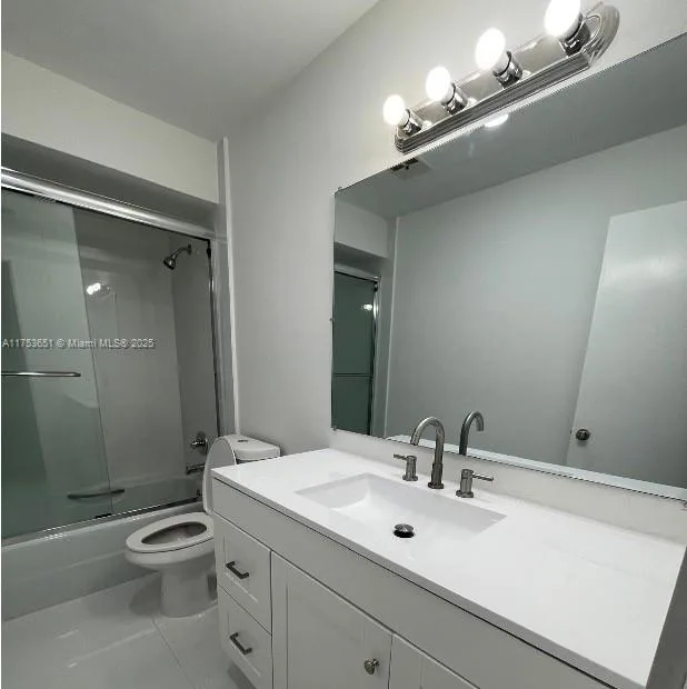 2307 Taylor St # 205, Hollywood, FL 33020 photo 4