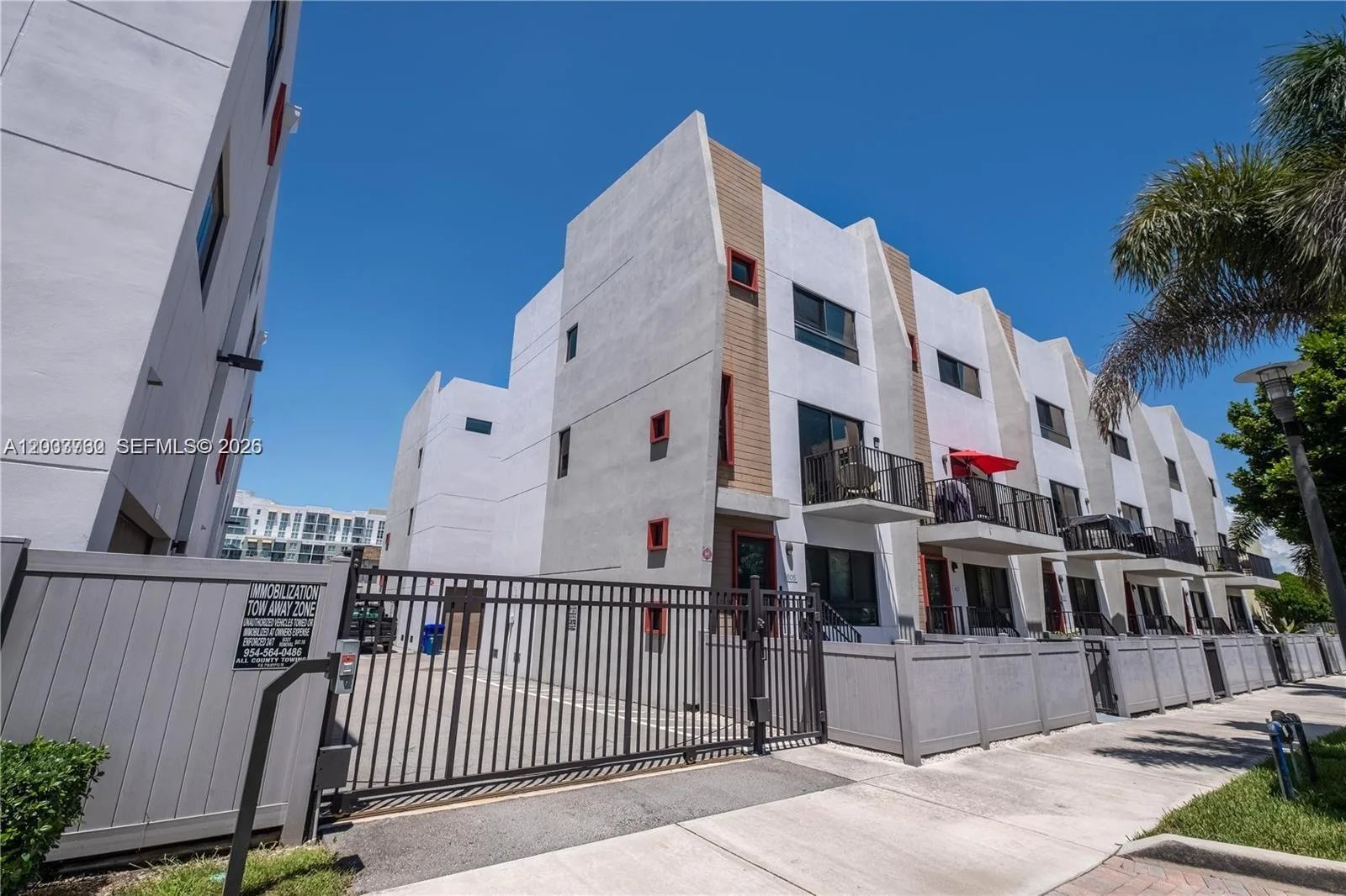 113 NE 6 St. # 3609, Fort Lauderdale, FL 33304 photo 2