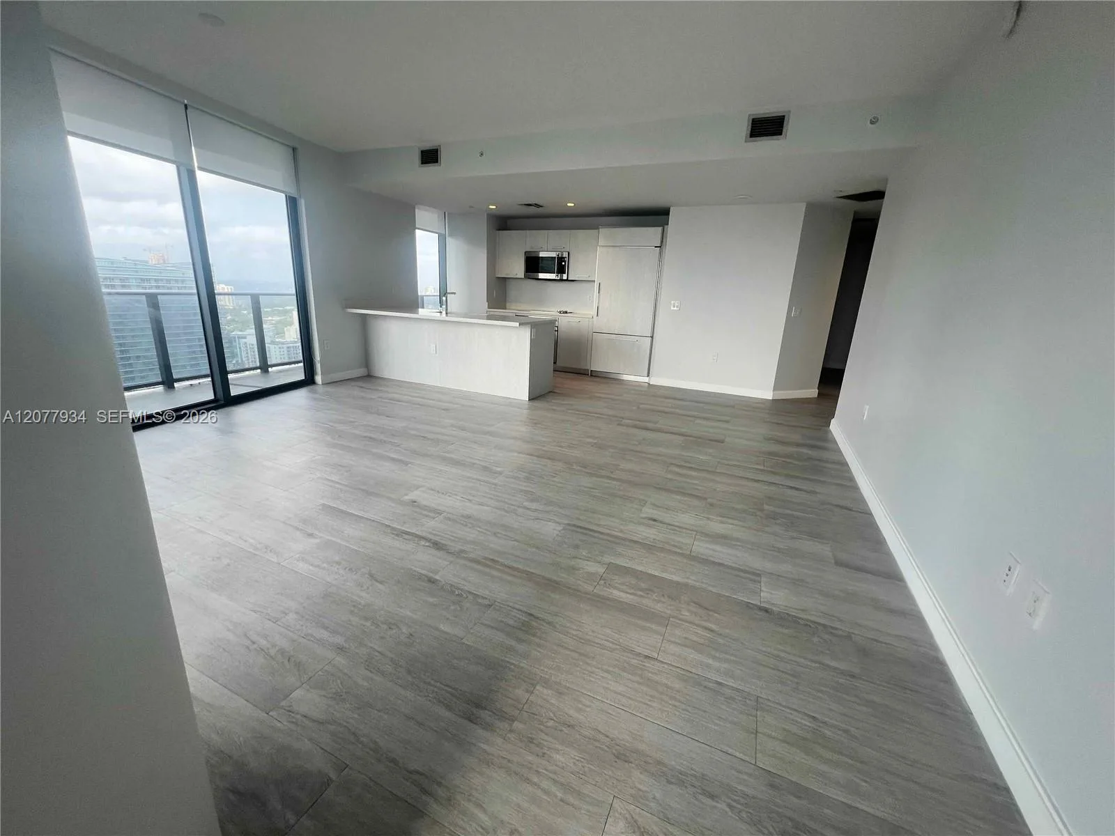 45 SW 9th St # 3703, Miami, FL 33130 photo 8