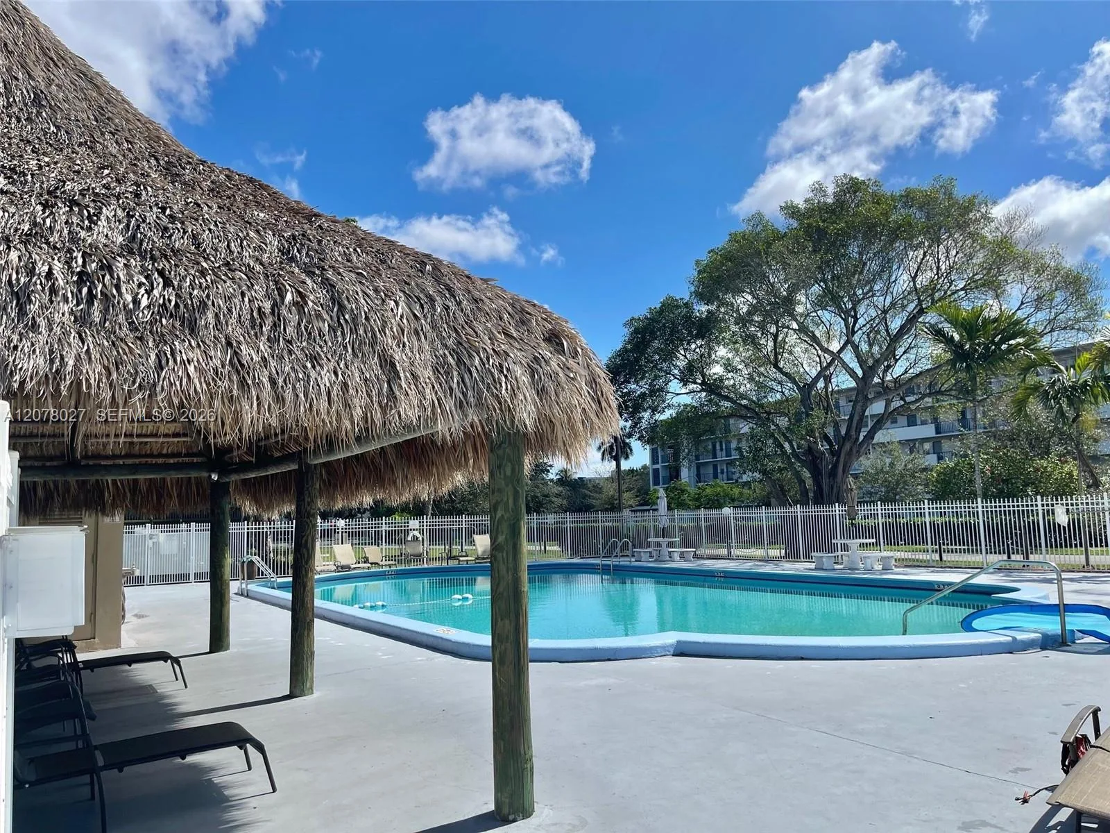 4700 Washington St # 507, Hollywood, FL 33021 photo 3