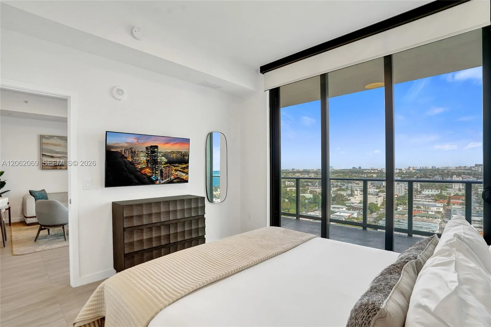 580 72nd St # 1809, Miami Beach, FL 33141 photo 9