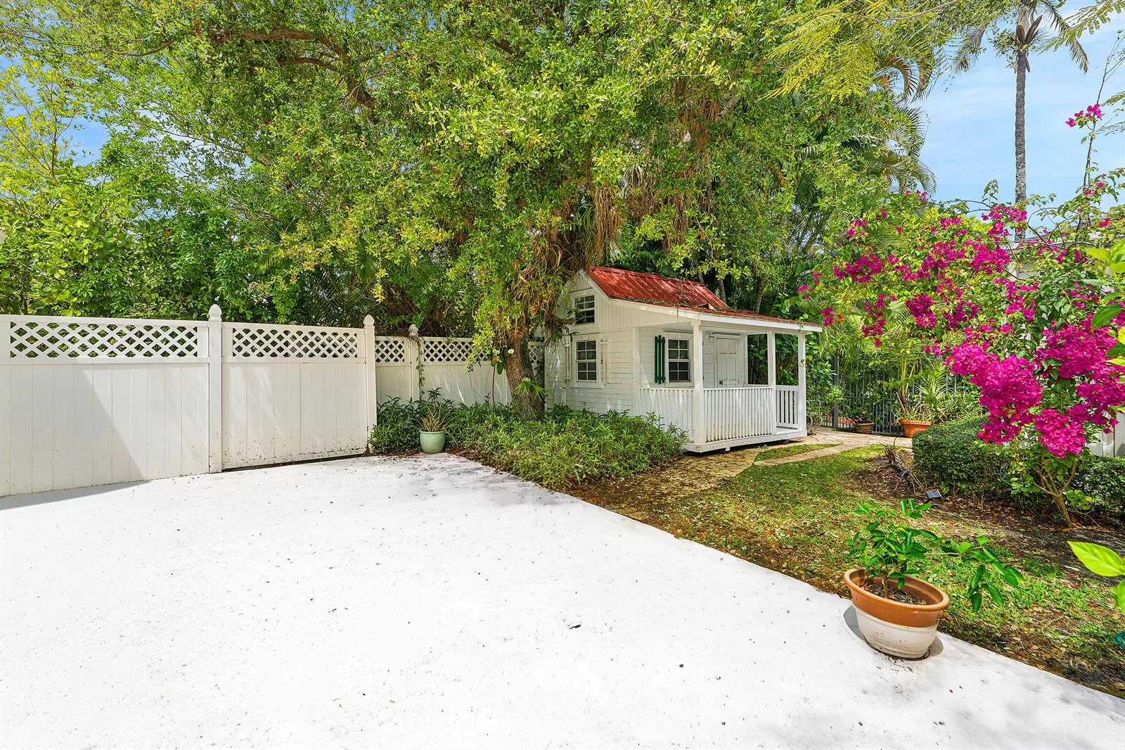 210 Merrain Road, Palm Beach, FL 33480 photo 10