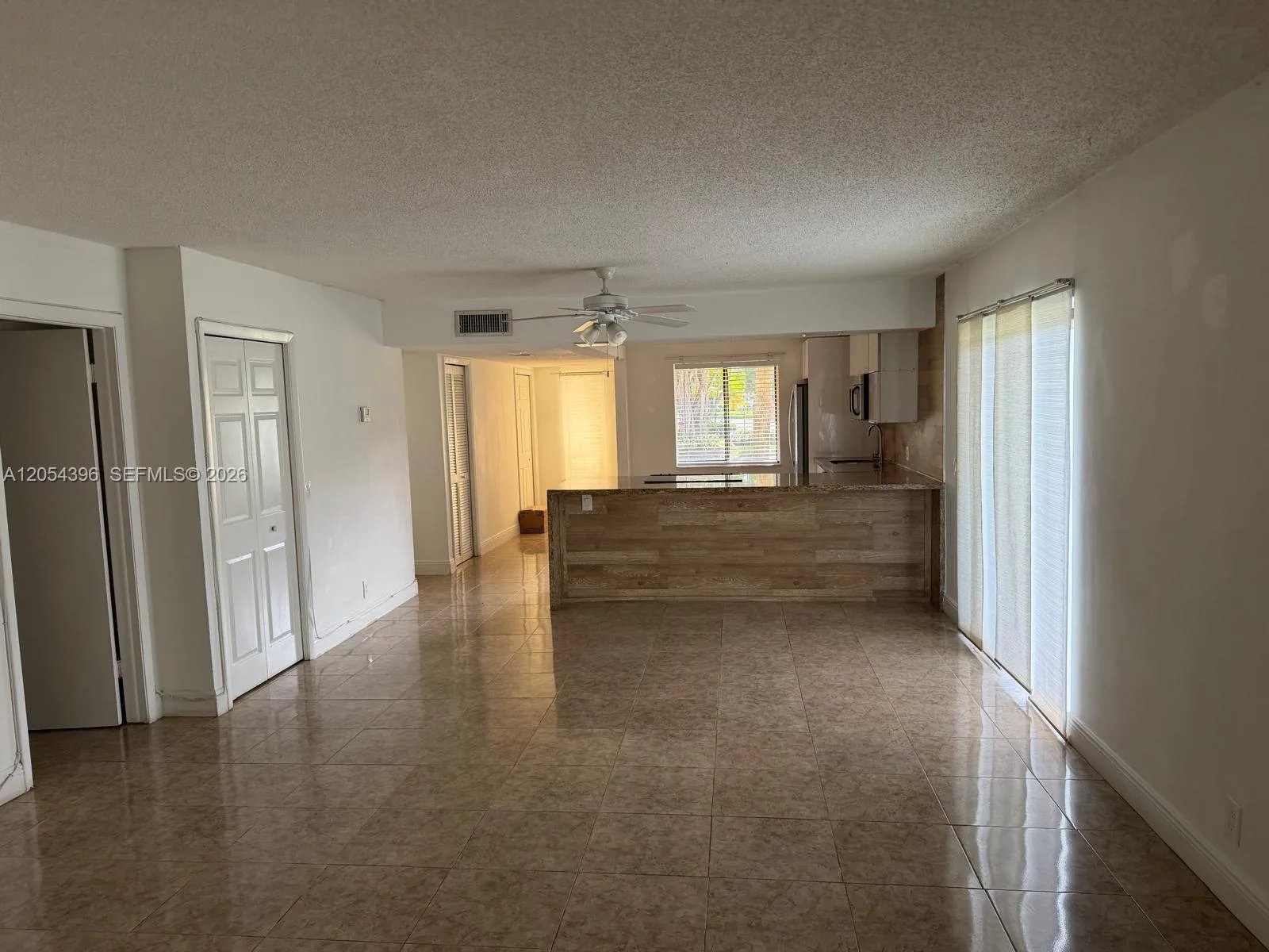 178 Lakeview Dr # 101, Weston, FL 33326 photo 2