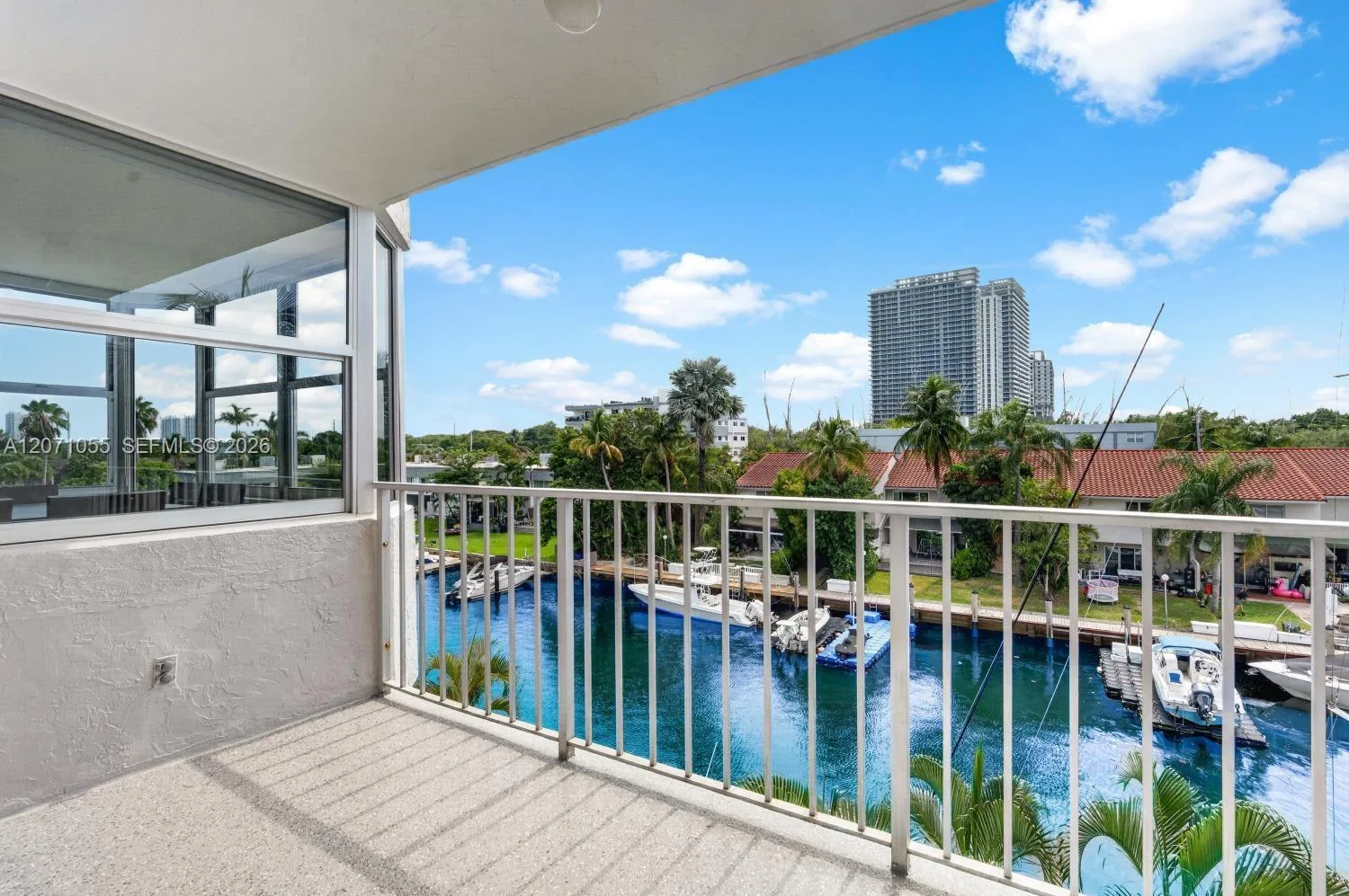 16565 NE 26th Ave # 4E, North Miami Beach, FL 33160
