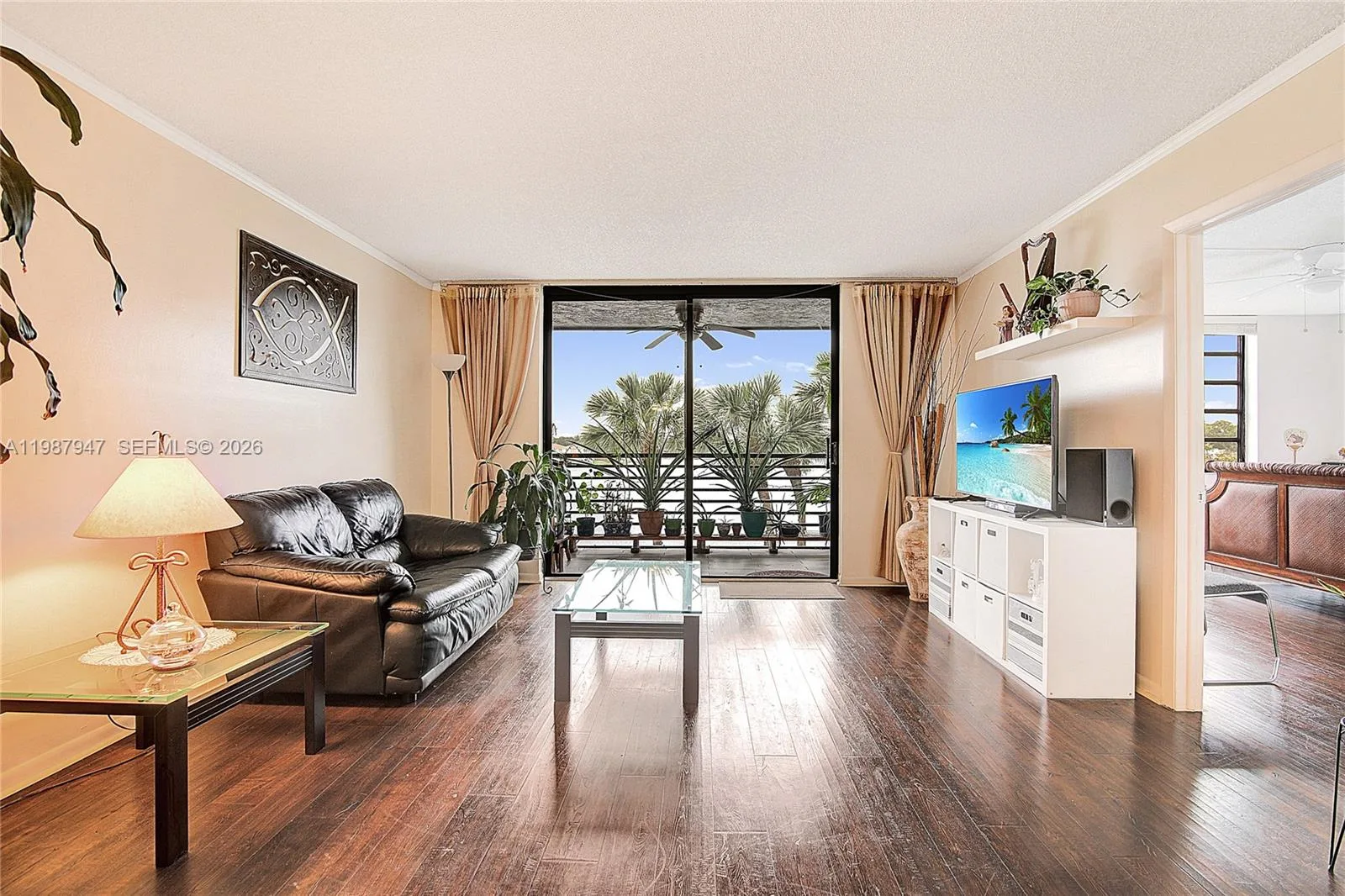1100 Colony Point Cir # 302, Pembroke Pines, FL 33026 photo 6