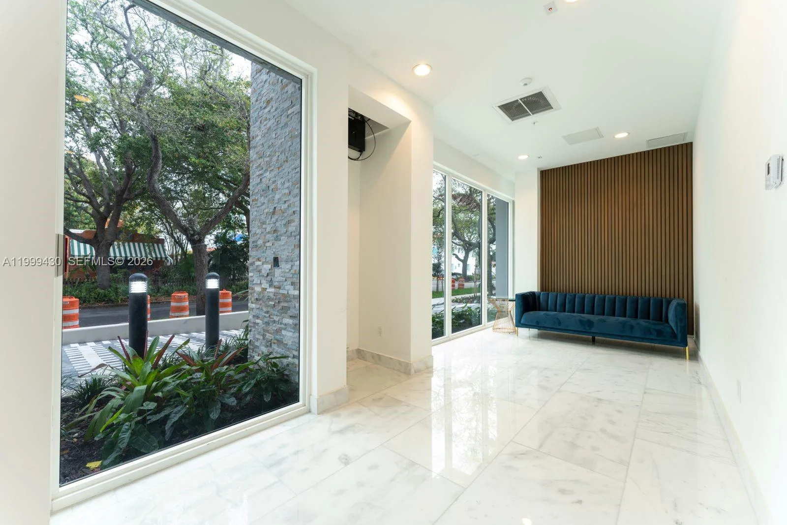 1850 Monroe St # 306, Hollywood, FL 33020 photo 2