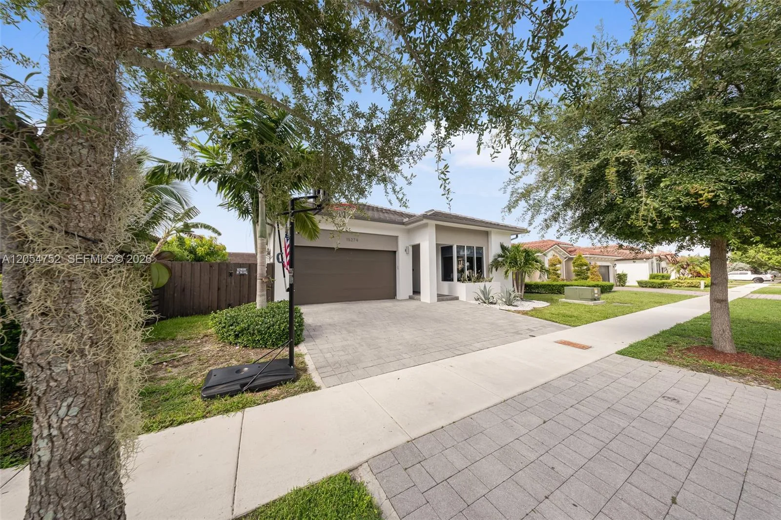 15274 SW 176th Ln, Miami, FL 33187 photo 3