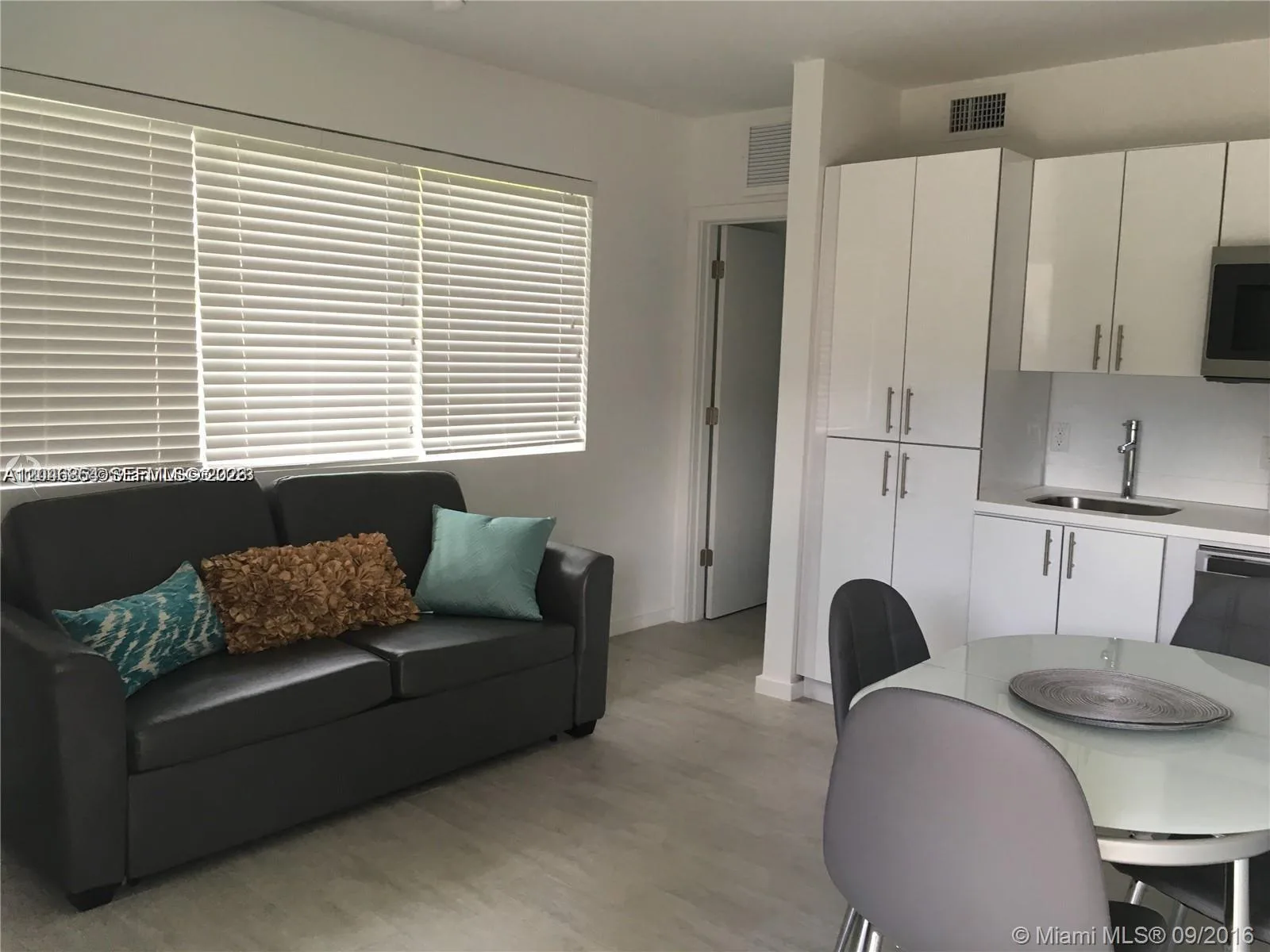 1601 Meridian Ave # 110, Miami Beach, FL 33139