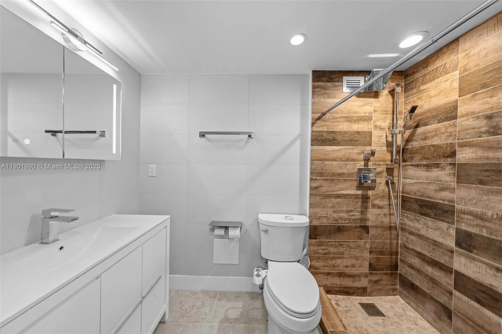 2301 Collins Ave # 1501, Miami Beach, FL 33139 photo 11