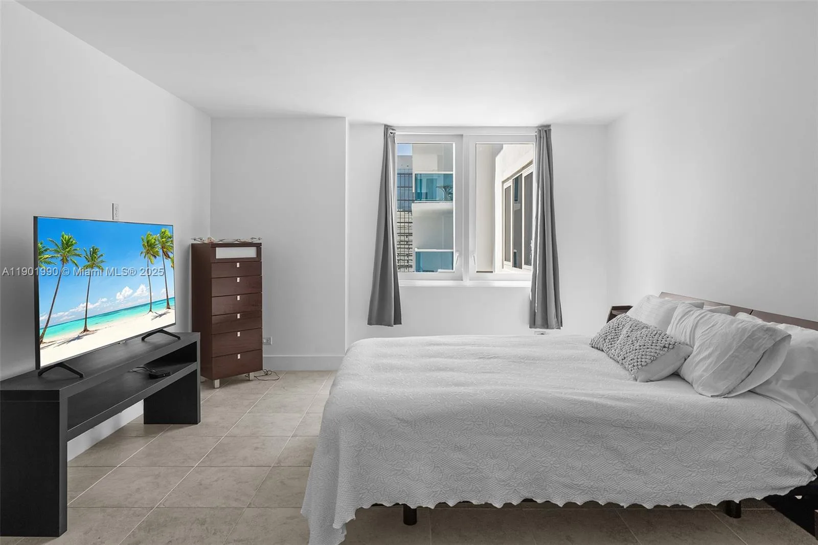 2301 Collins Ave # 1501, Miami Beach, FL 33139 photo 8