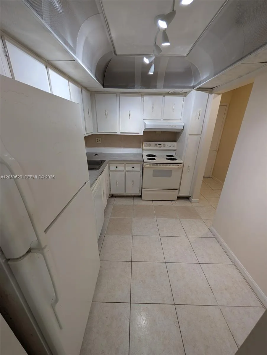 4354 NW 9TH AVE # 13-2C, Deerfield Beach, FL 33064 photo 6
