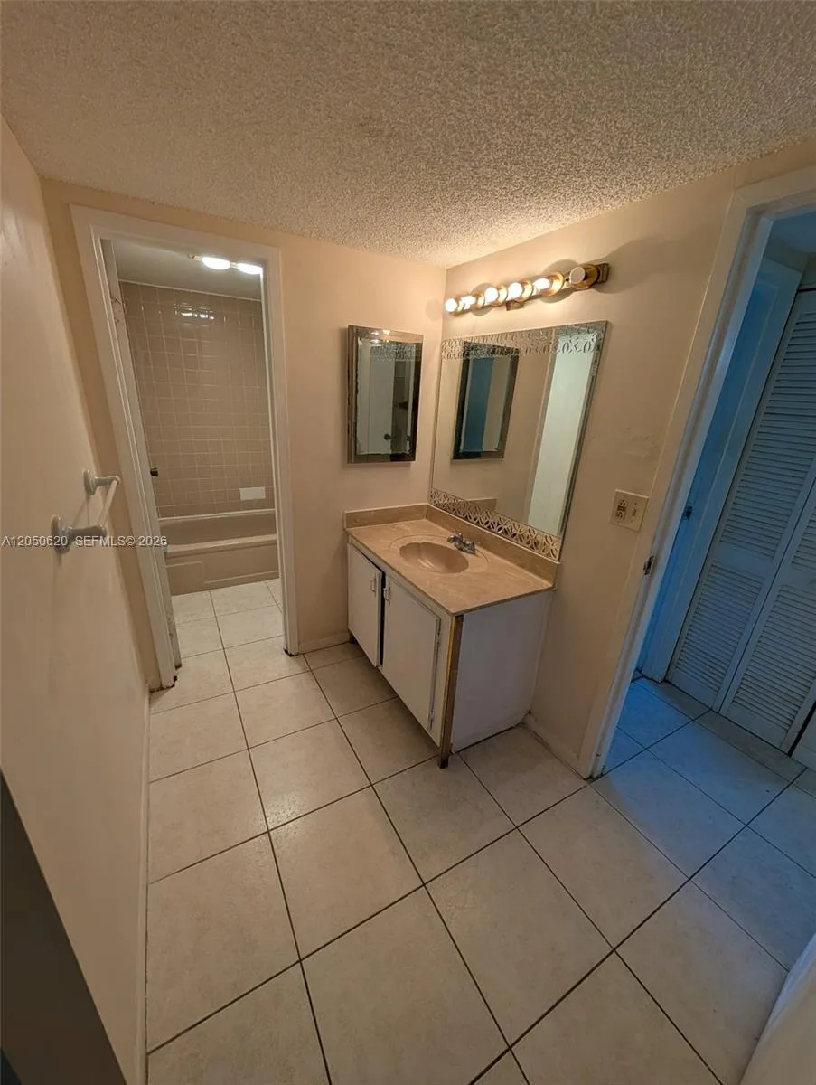 4354 NW 9TH AVE # 13-2C, Deerfield Beach, FL 33064 photo 9