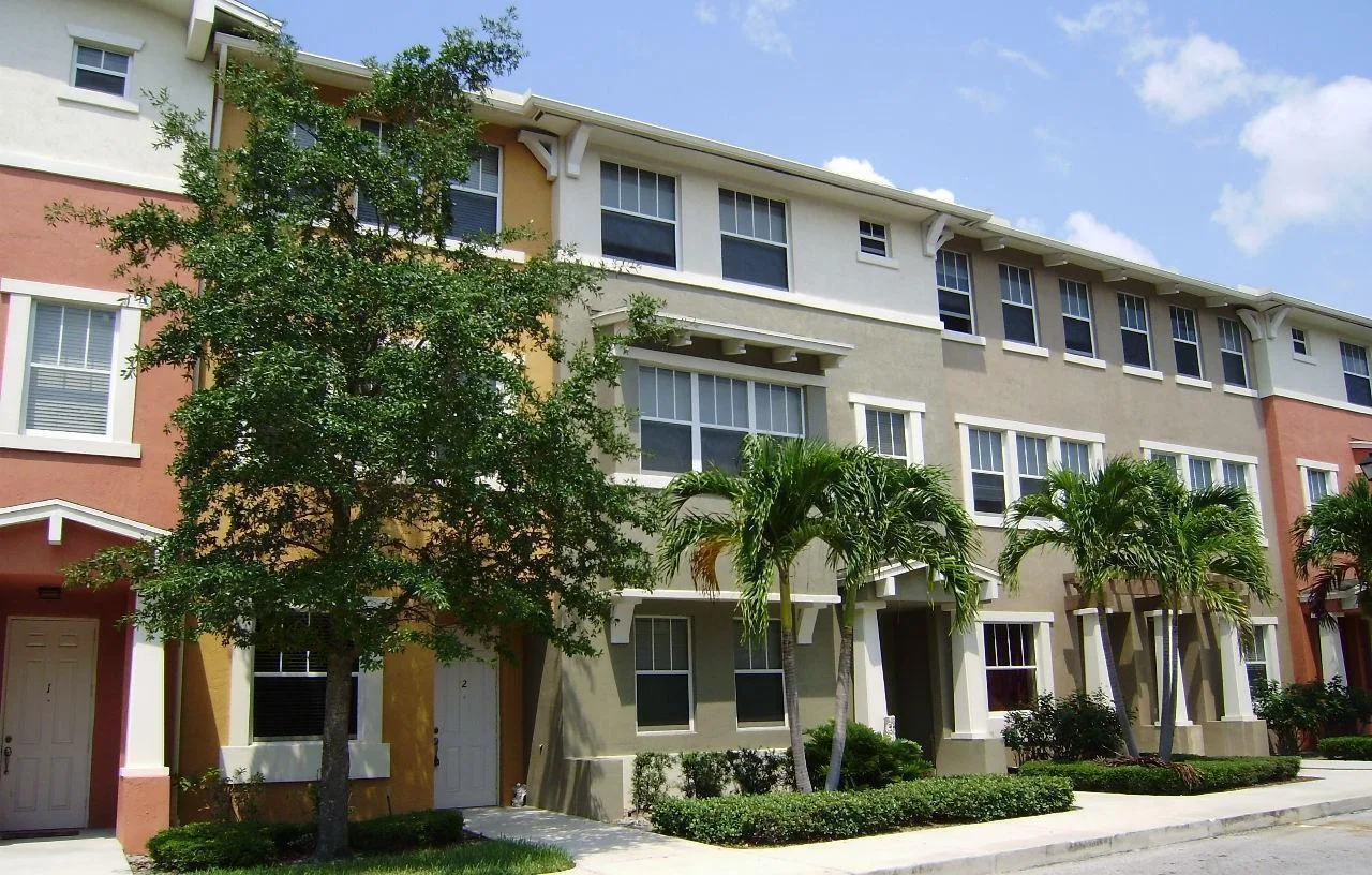 810 Marina Del Ray Lane # 2, West Palm Beach, FL 33401