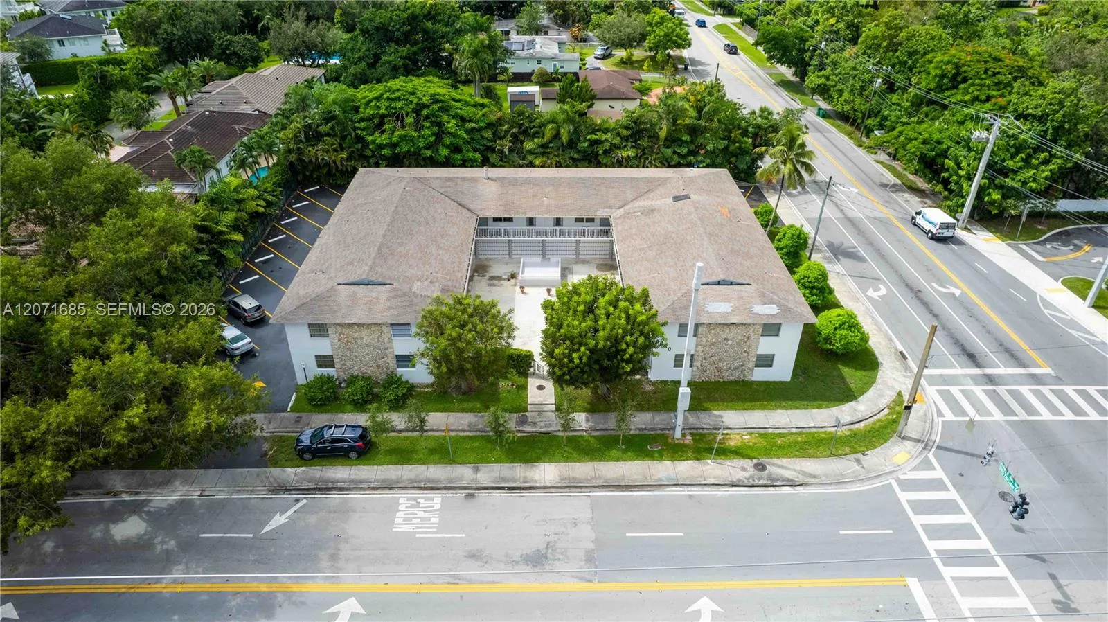 6650 Miller Dr # 19, South Miami, FL 33155