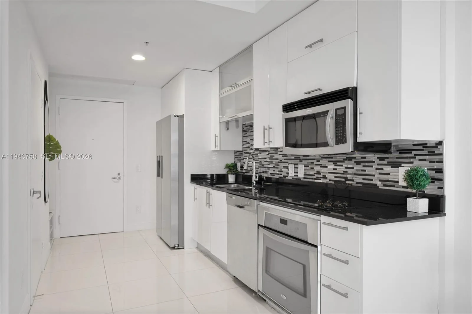 60 SW 13th St # 2812, Miami, FL 33130 photo 10