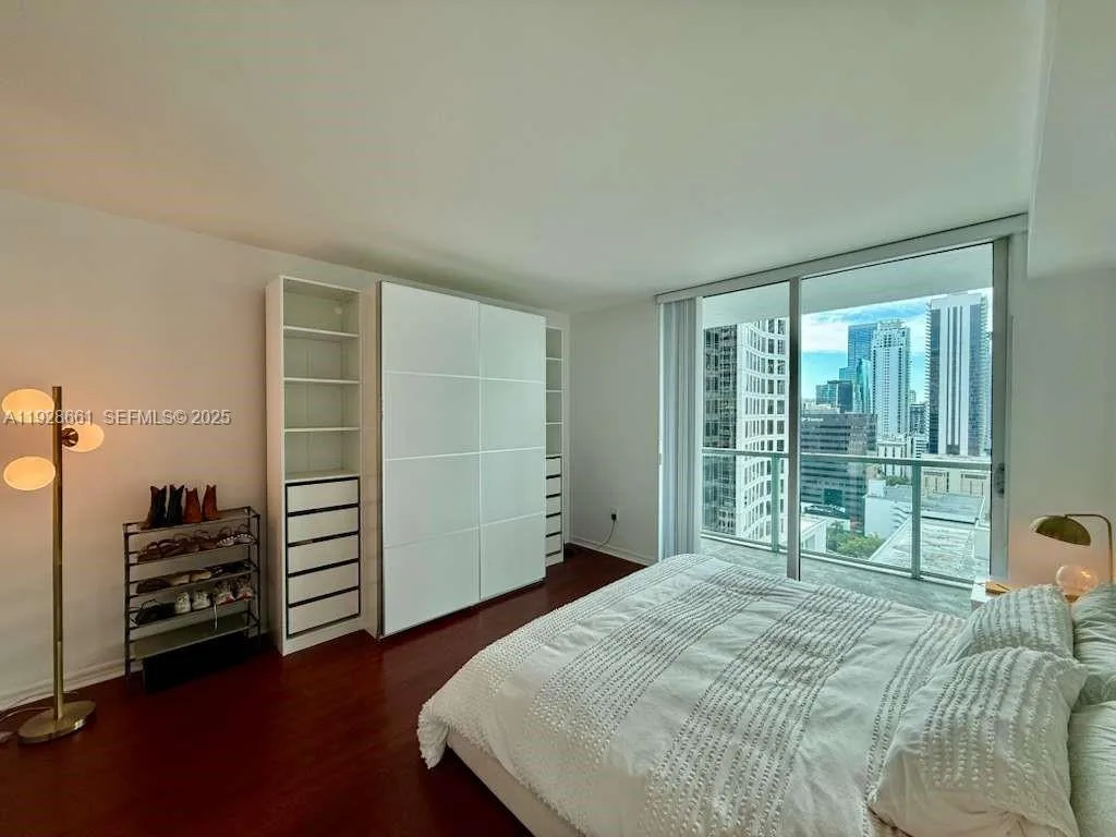 55 SE 6th St # 2206, Miami, FL 33131 photo 8