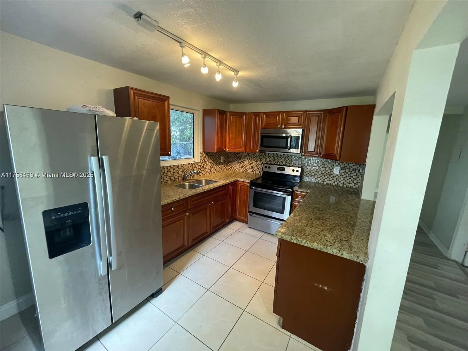 4896 SW 28th Ter, Dania Beach, FL 33312 photo 3