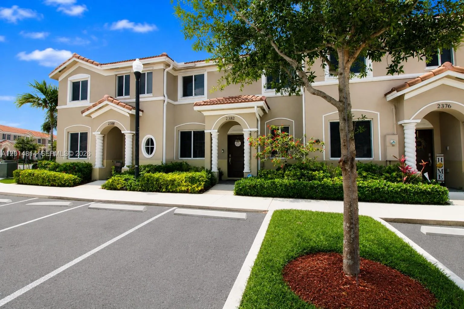 2382 SE 10th St, Homestead, FL 33035 photo 2
