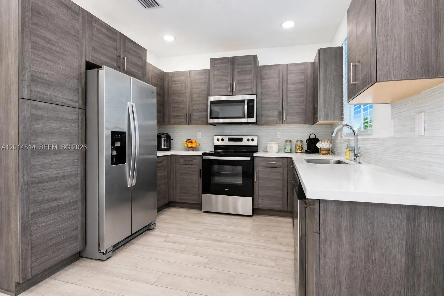2382 SE 10th St, Homestead, FL 33035 photo 9