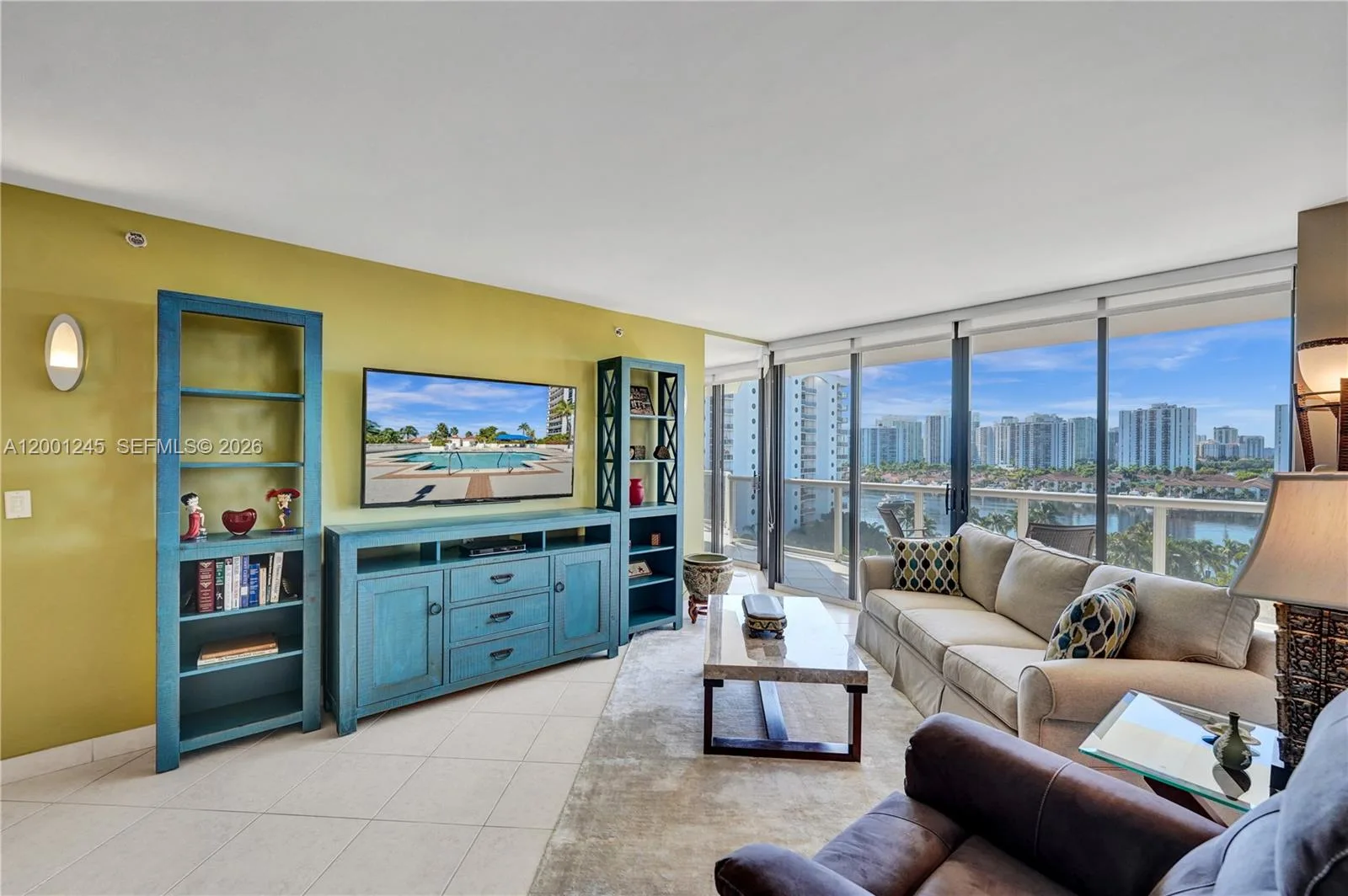 3600 Yacht Club Dr # 904, Aventura, FL 33180