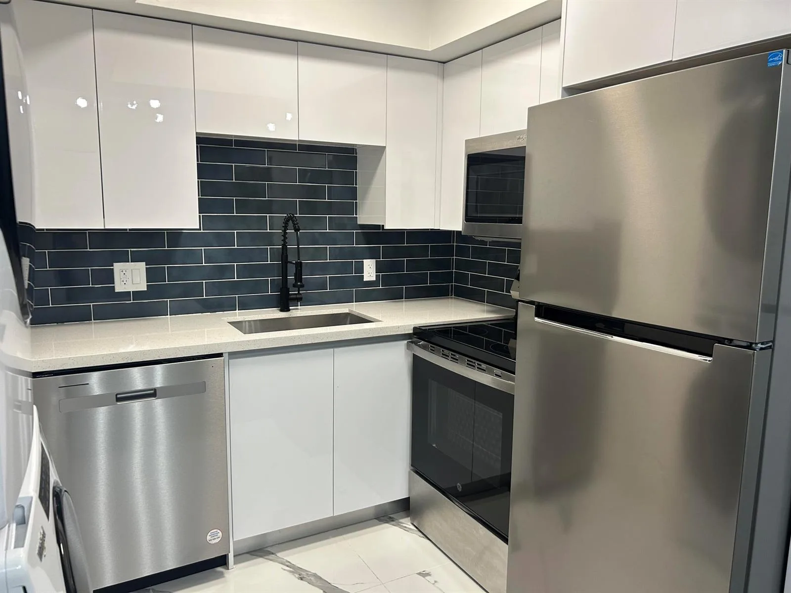 3264 NW 84th Avenue # F630, Sunrise, FL 33351