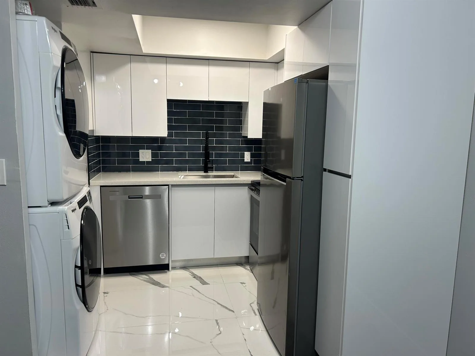3264 NW 84th Avenue # F630, Sunrise, FL 33351 photo 2