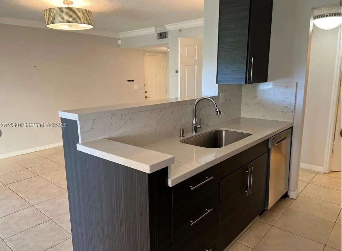 2600 S University Dr # 114, Davie, FL 33328 photo 8