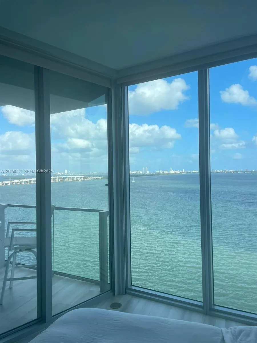 2900 NE 7th Ave # 906, Miami, FL 33137