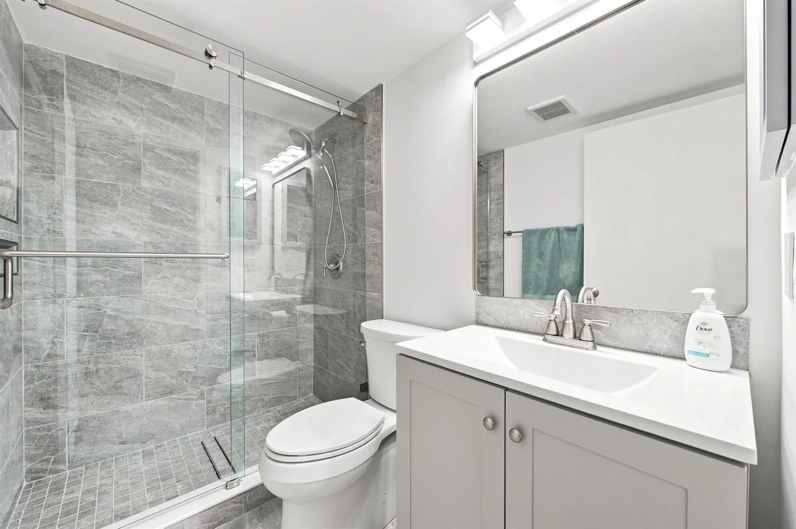 2069 Guildford D, Boca Raton, FL 33434 photo 9