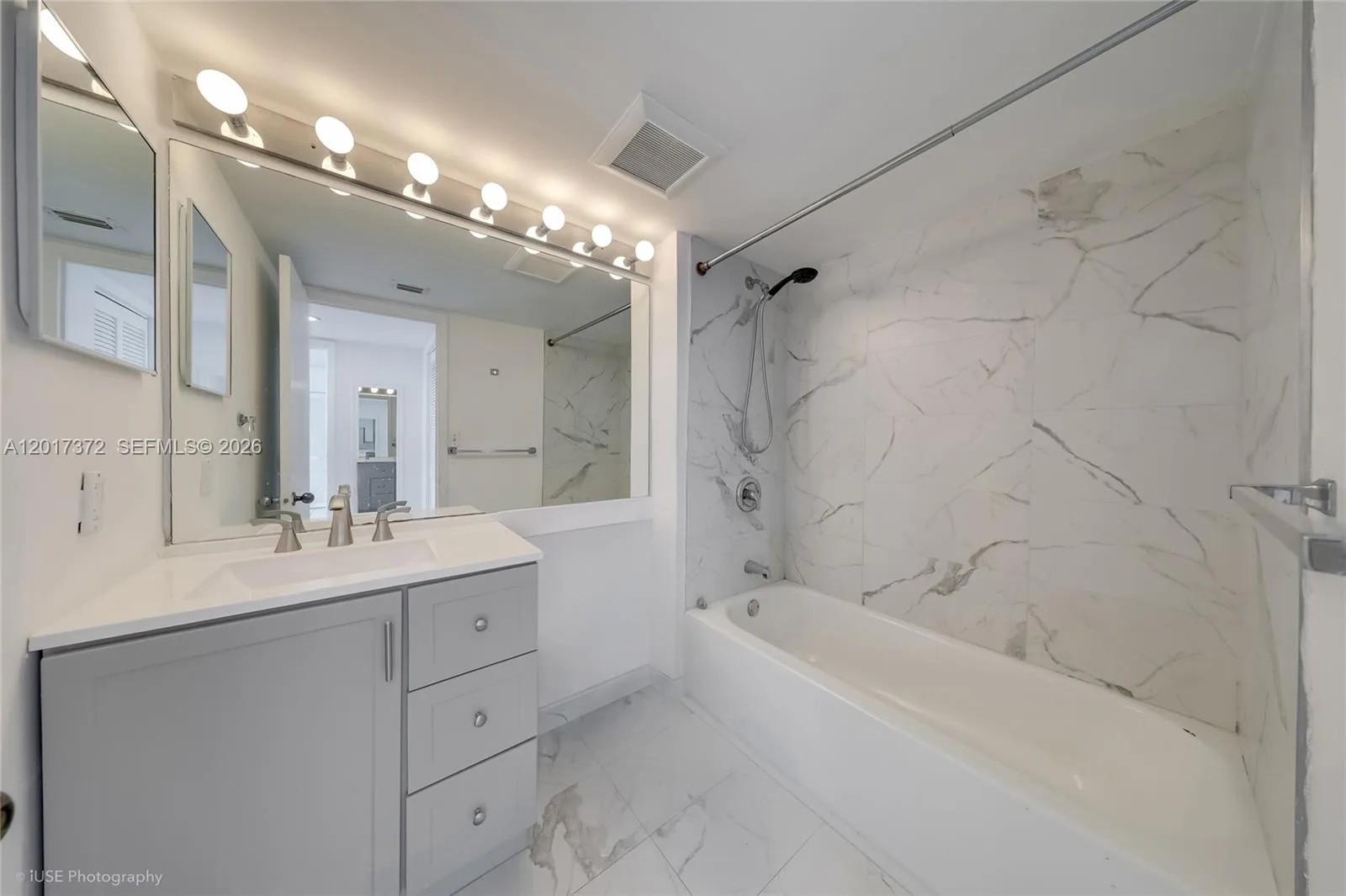 400 S Pointe Dr # 1801, Miami Beach, FL 33139 photo 8
