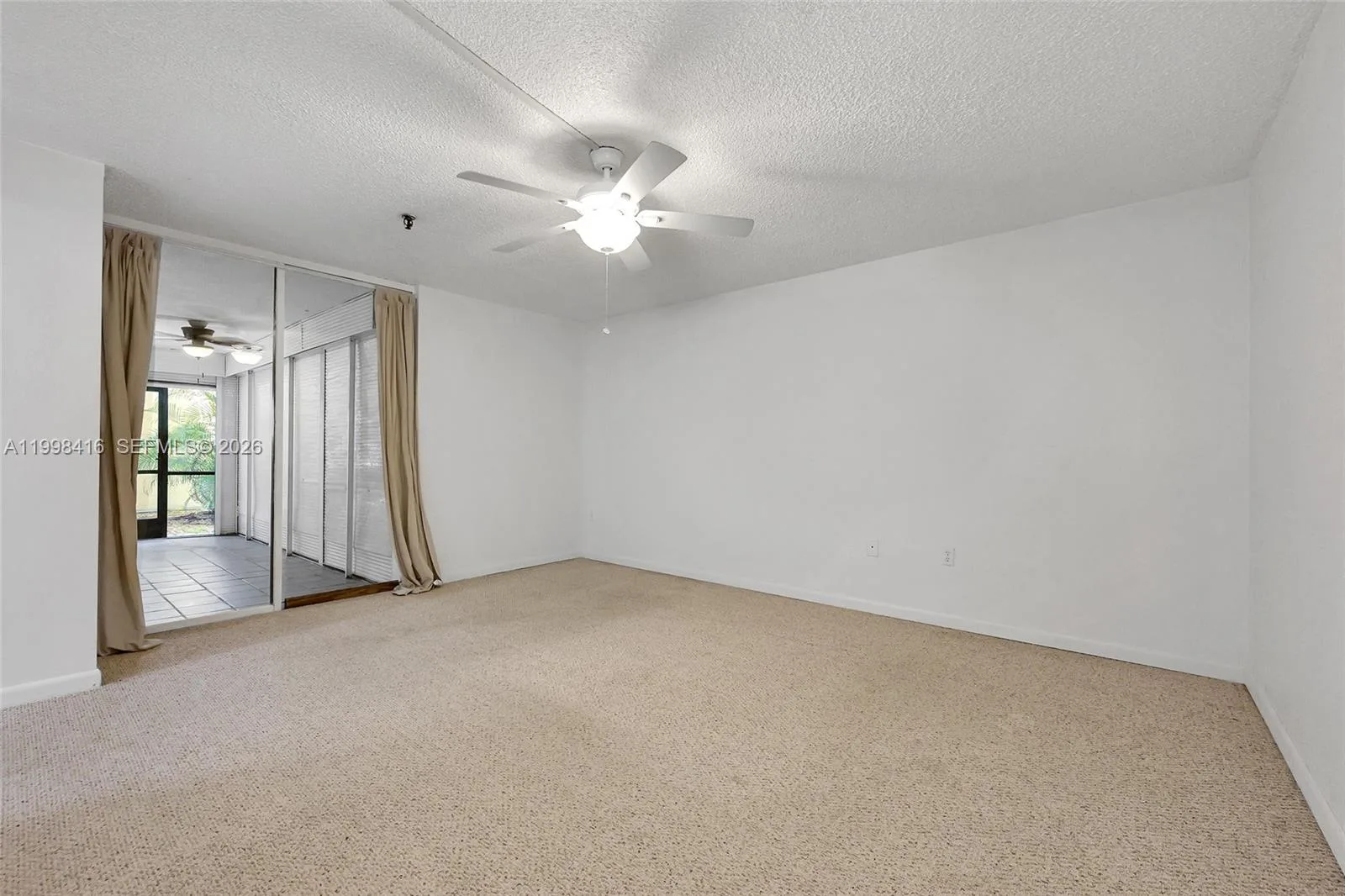 671 NE 195th St # 114E, Miami, FL 33179 photo 9