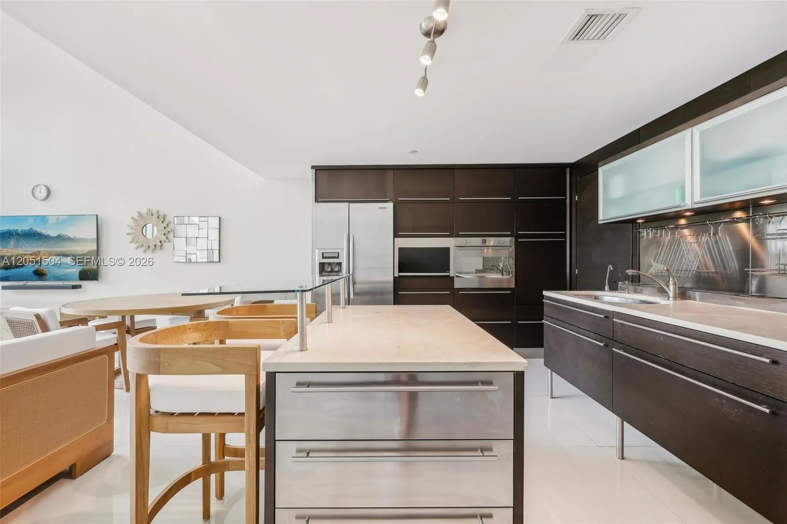6000 Collins Ave # 306, Miami Beach, FL 33140 photo 9