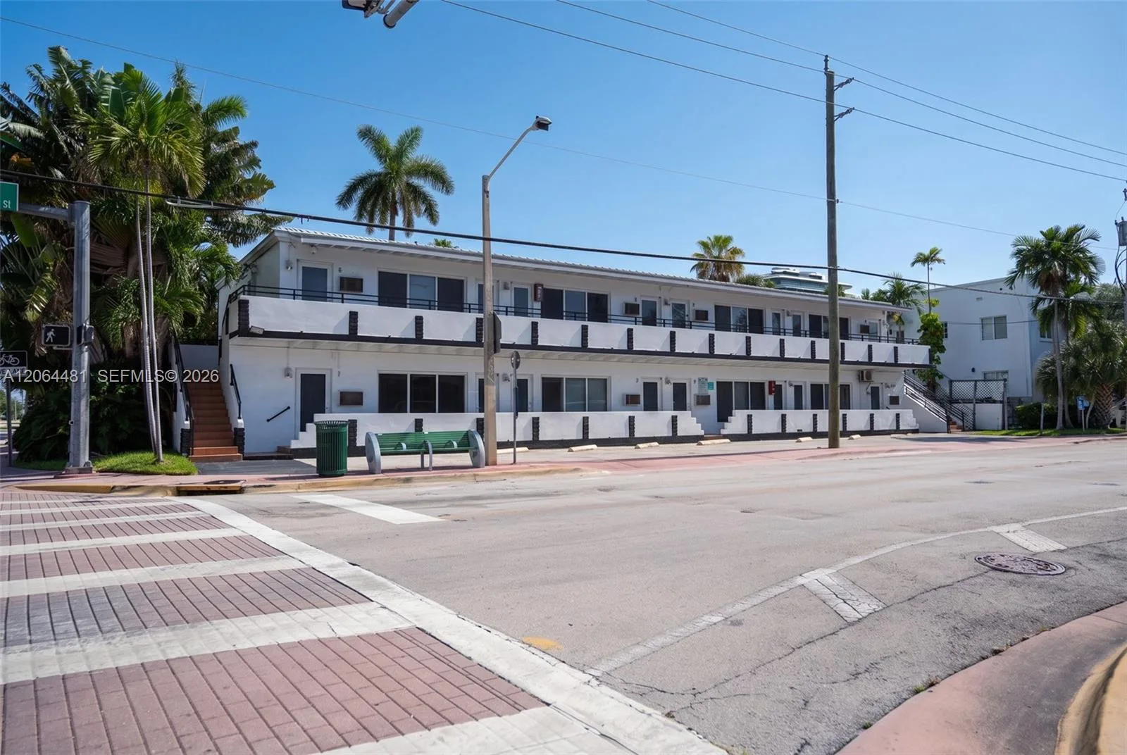 345 85th St, Miami Beach, FL 33141 photo 2