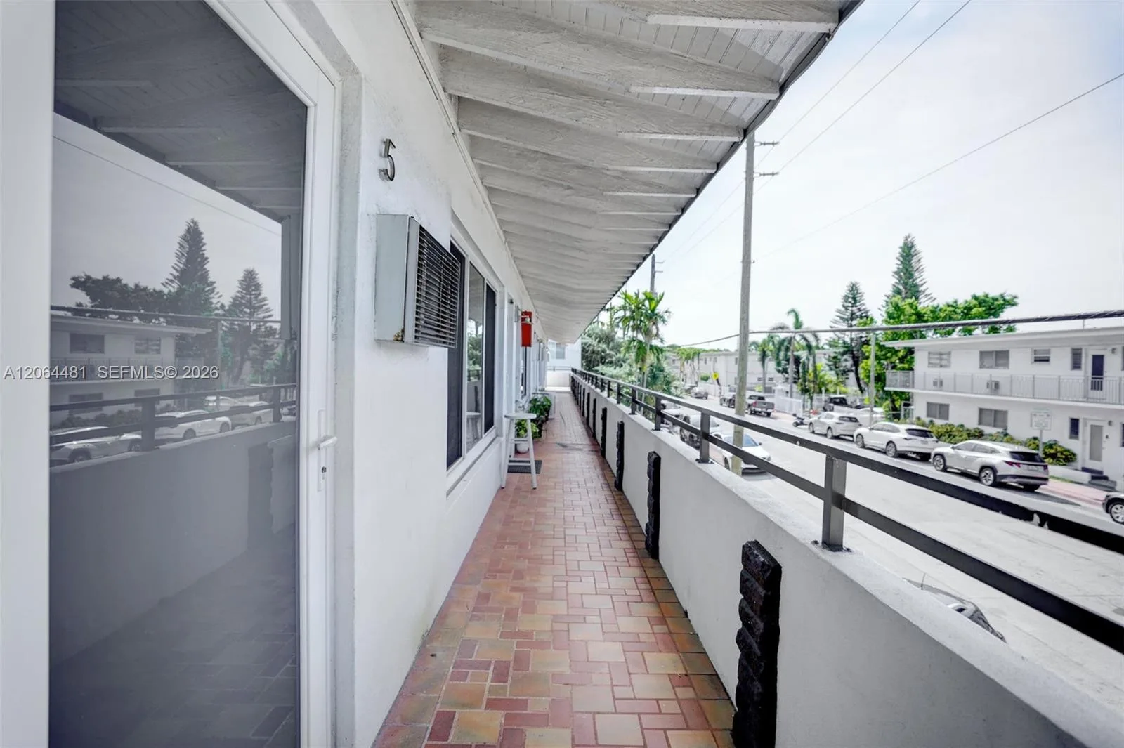 345 85th St, Miami Beach, FL 33141 photo 8