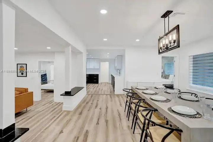 2100 SW 28th Way, Fort Lauderdale, FL 33312 photo 10